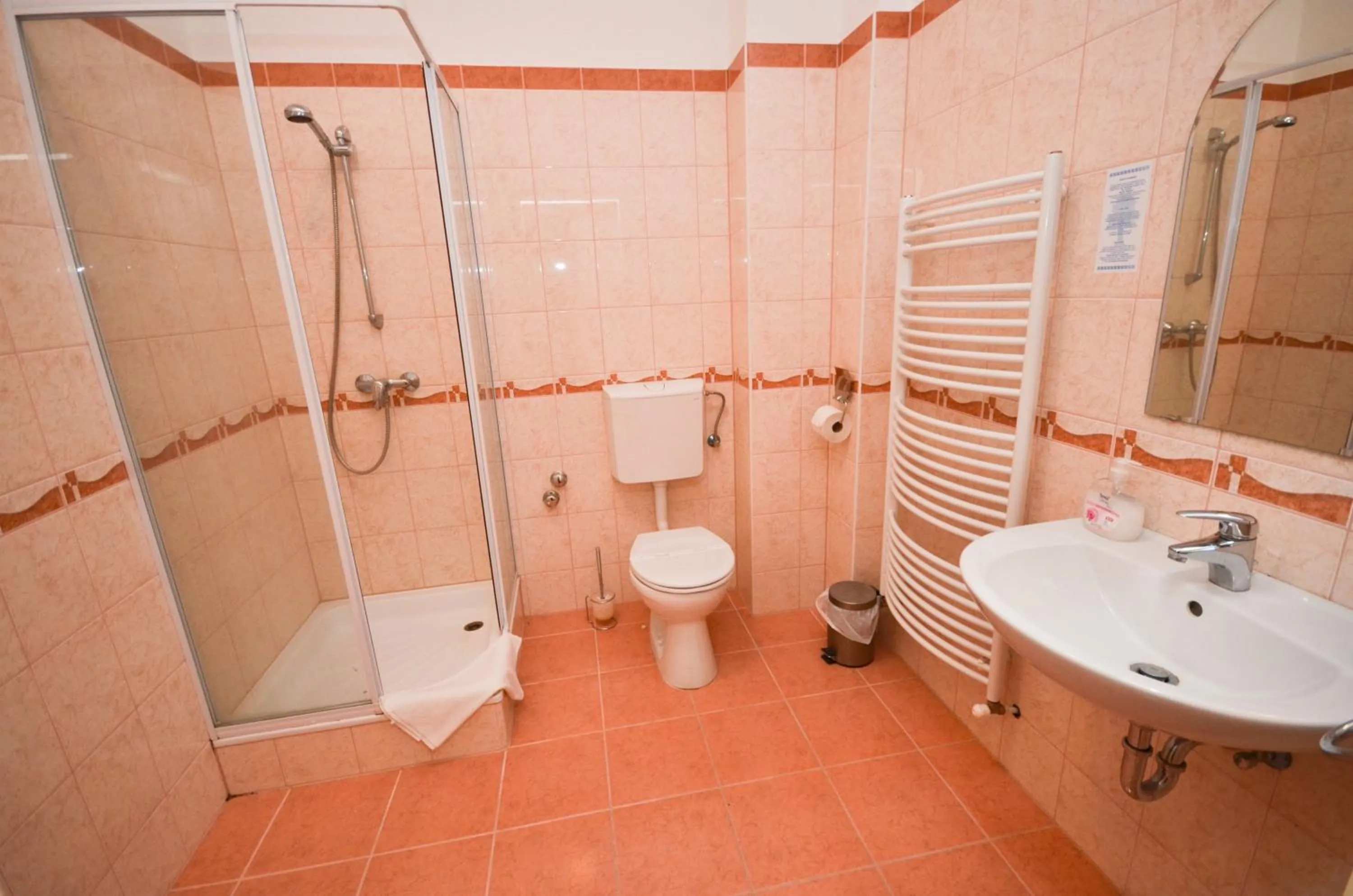 Bathroom in Broadway City Guesthouse