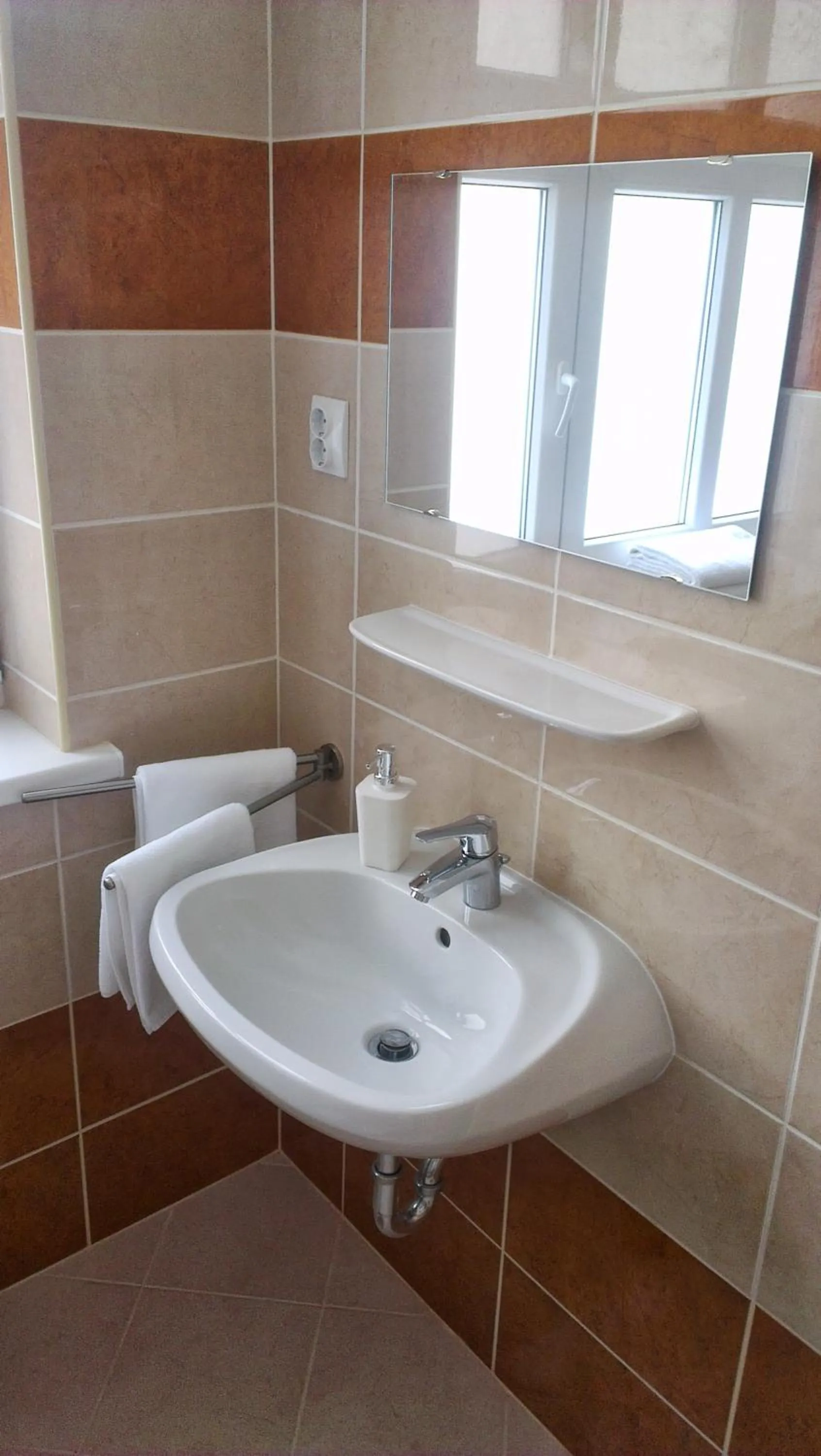 Bathroom in Broadway City Guesthouse