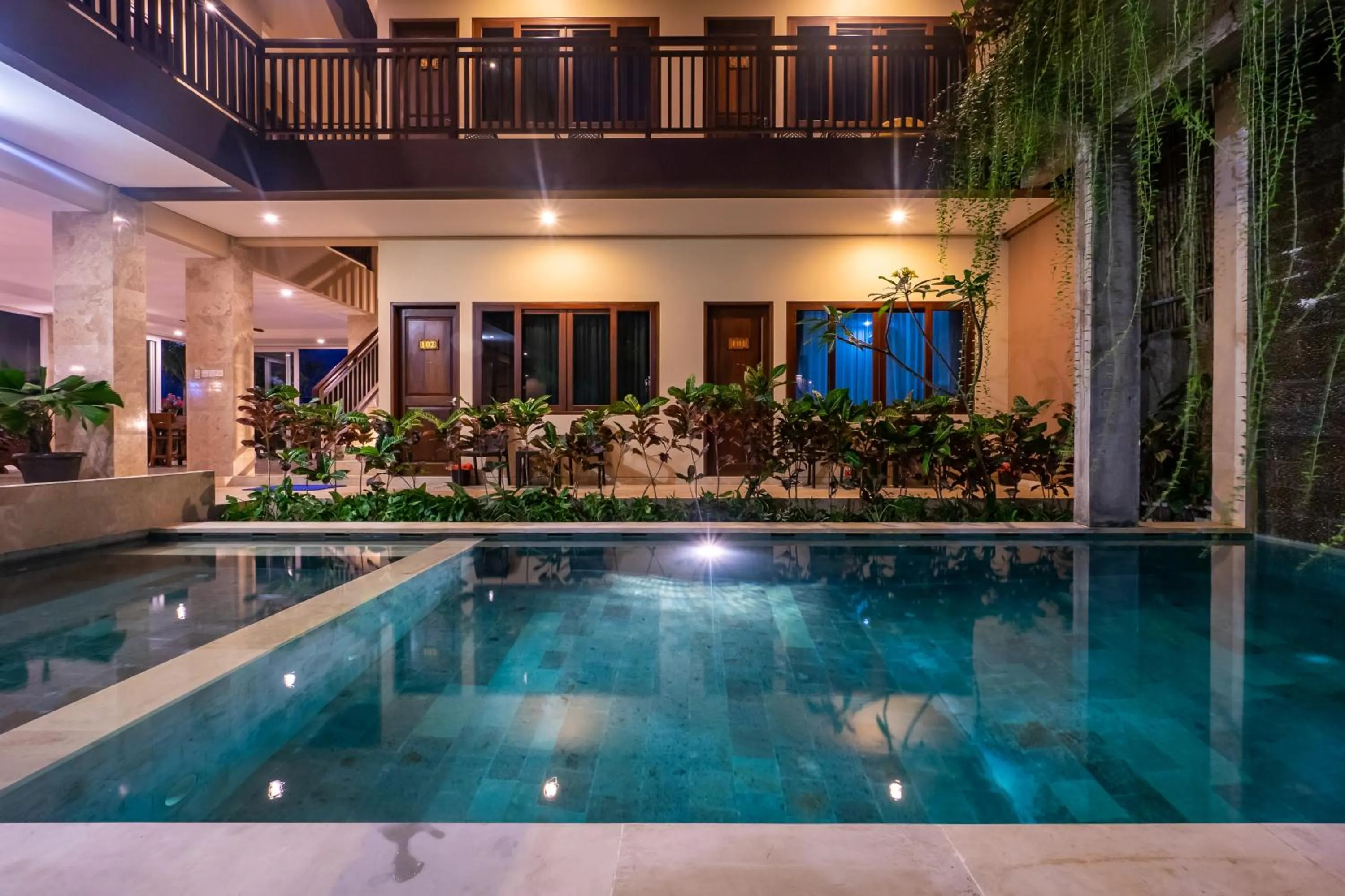 Property building in Kecik Inn