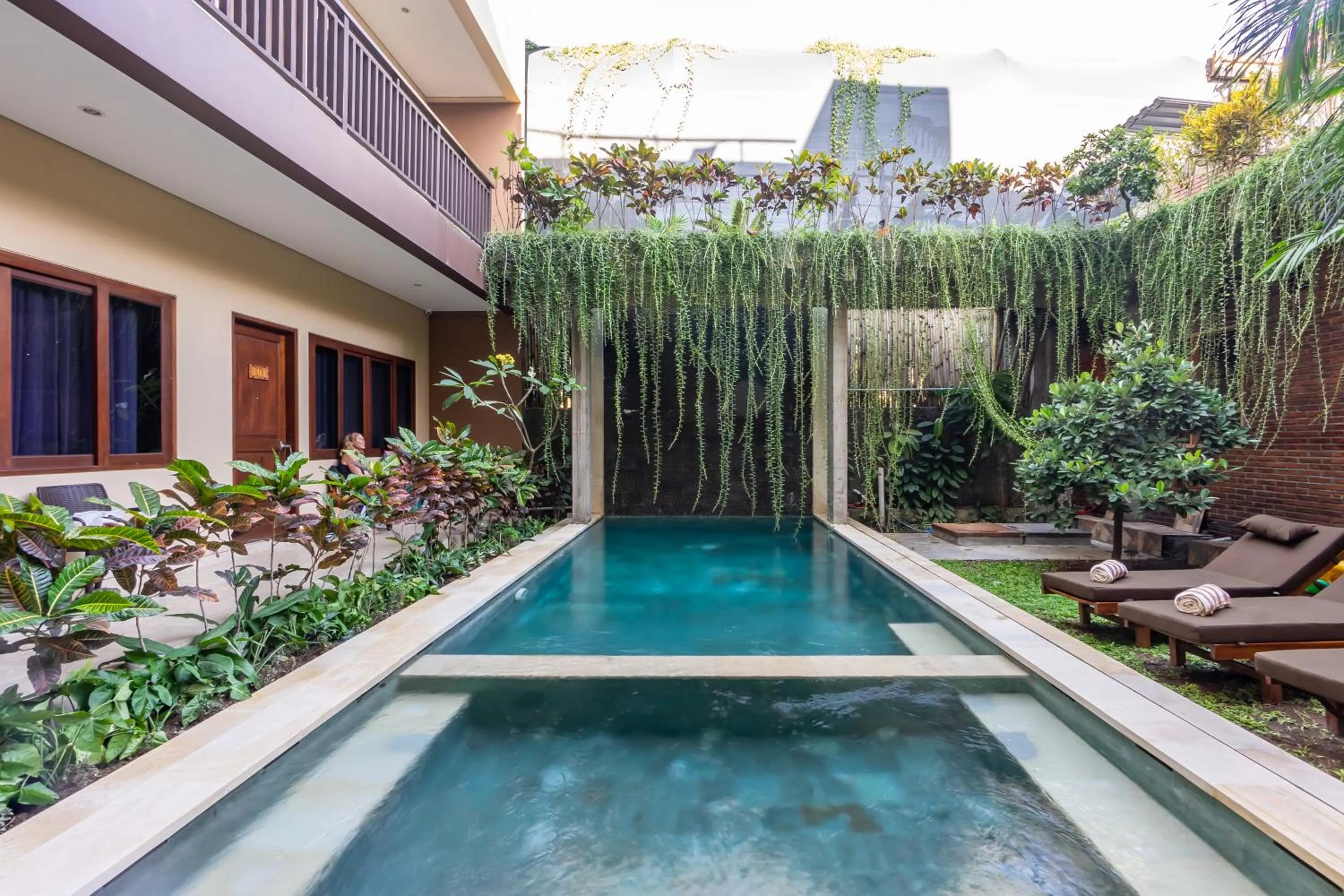 Property building in Kecik Inn