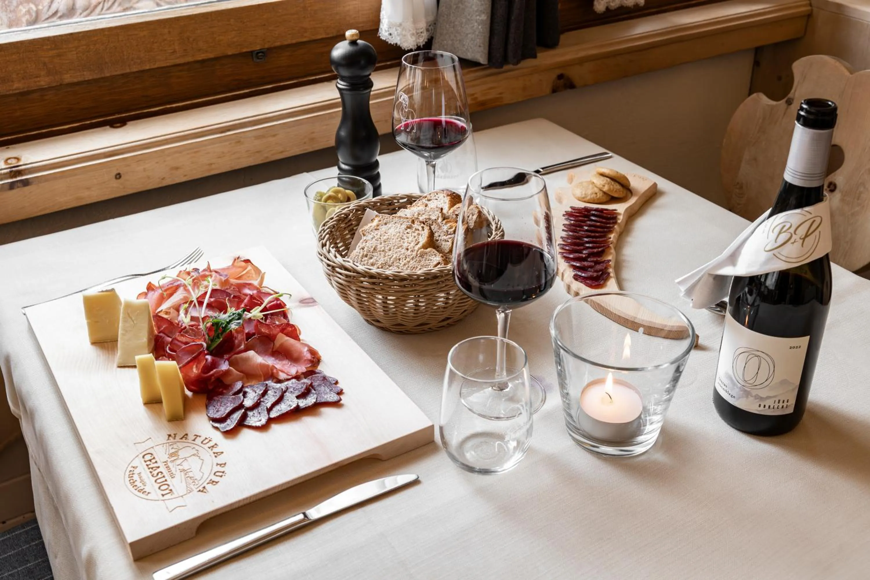 Restaurant/places to eat in Hotel Baer & Post Zernez