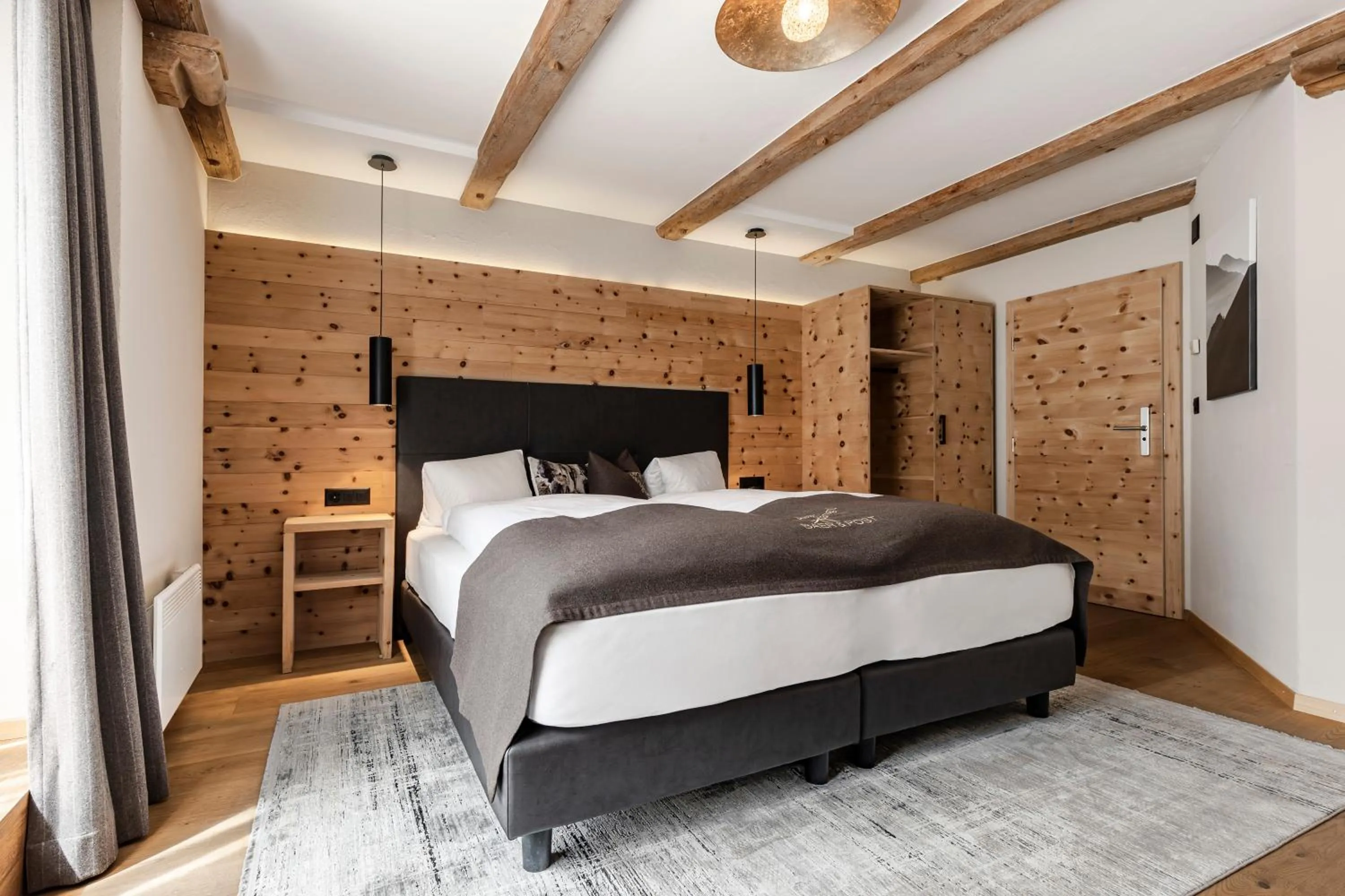 Photo of the whole room in Hotel Baer & Post Zernez