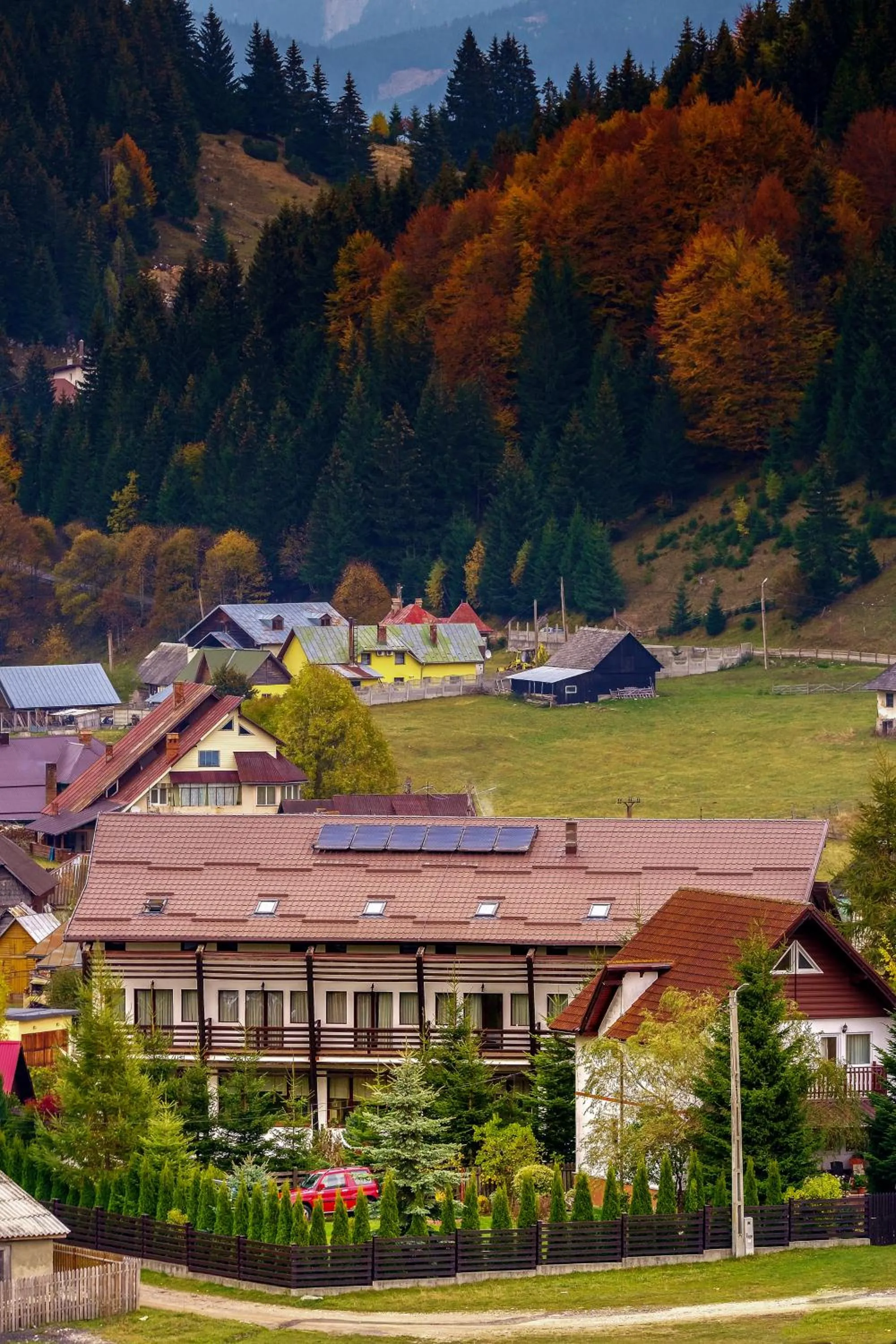 Bird's eye view in Casa Muntelui