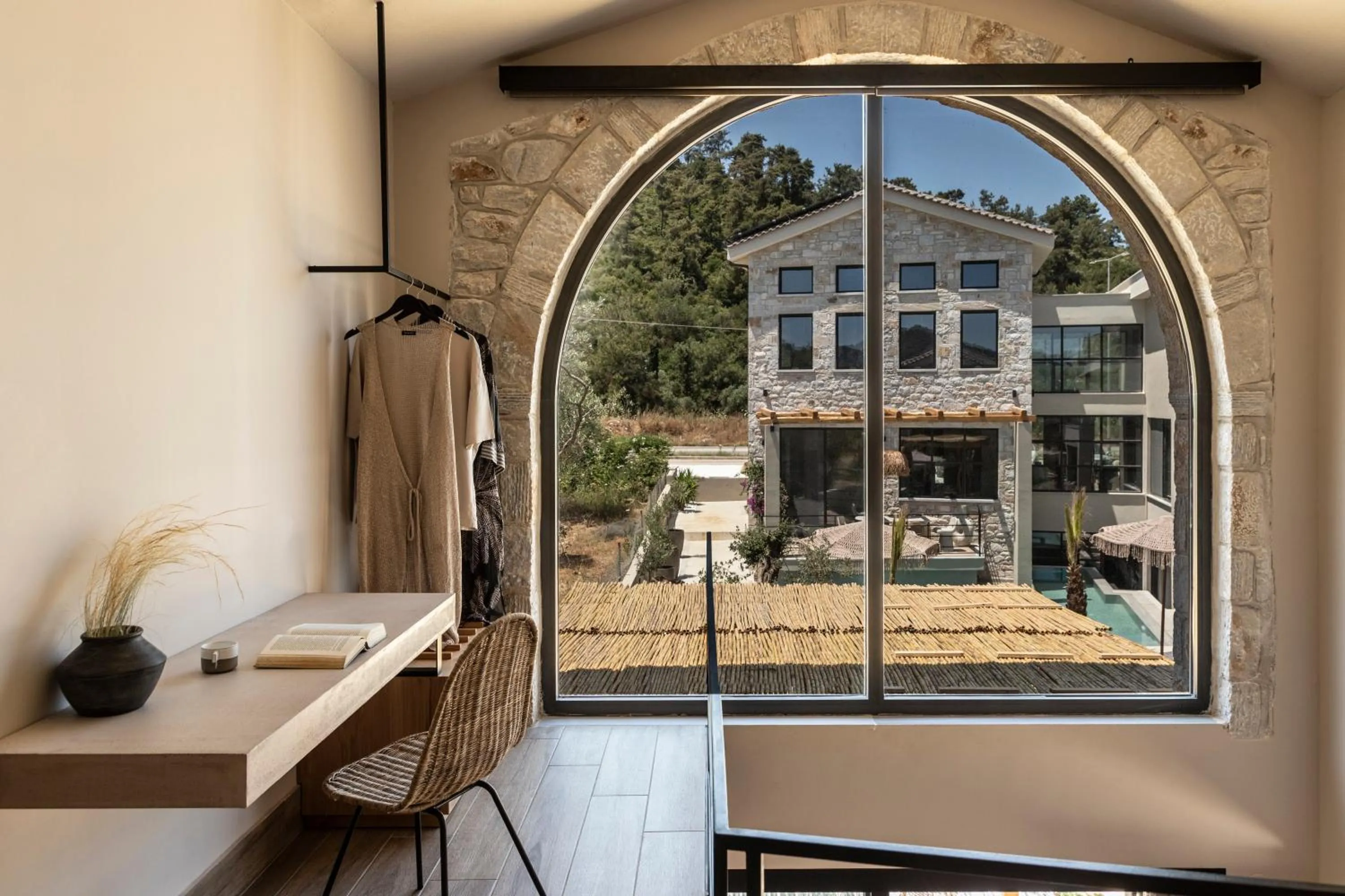 Nikoleta Luxury Villa