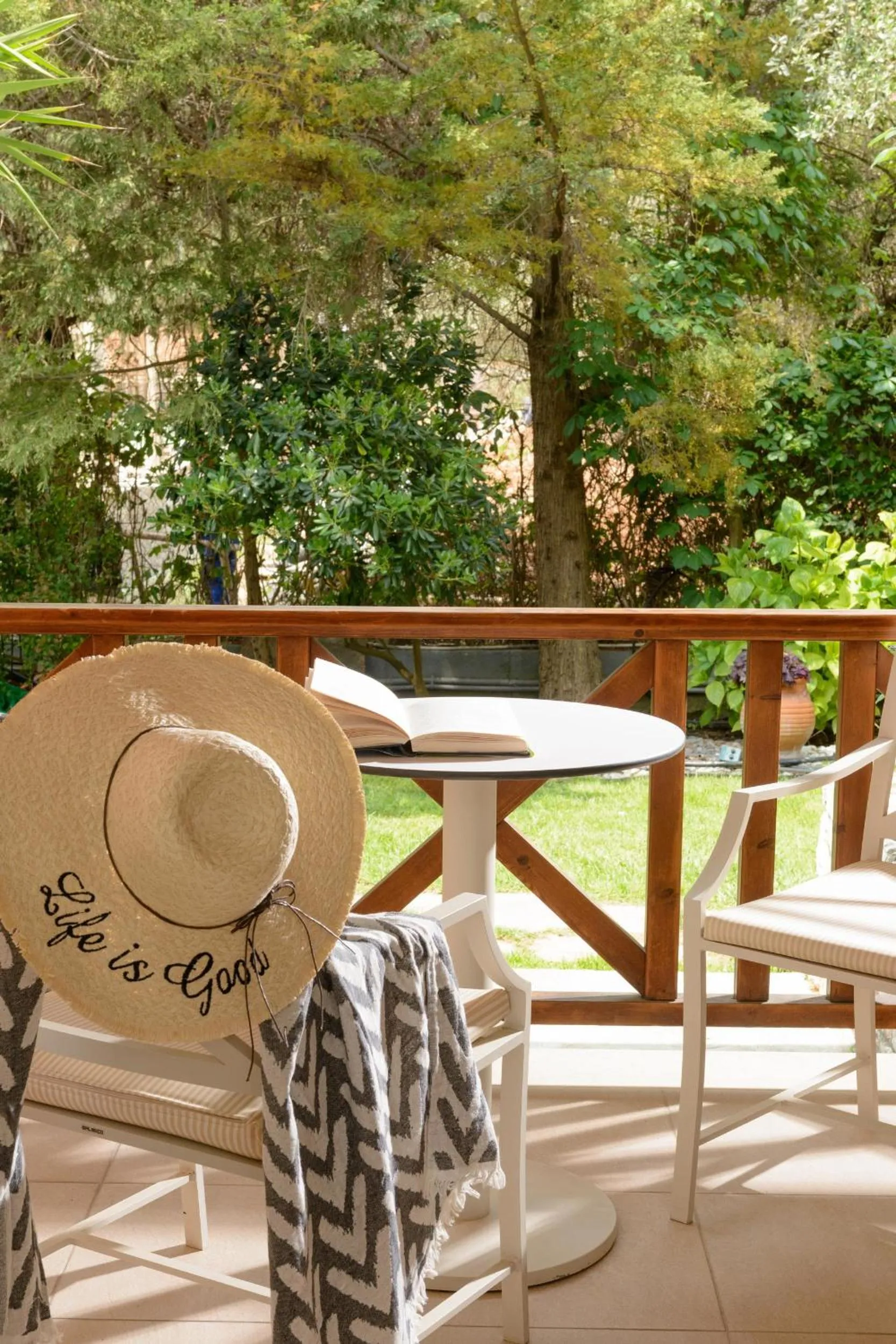 Nikoleta Luxury Villa