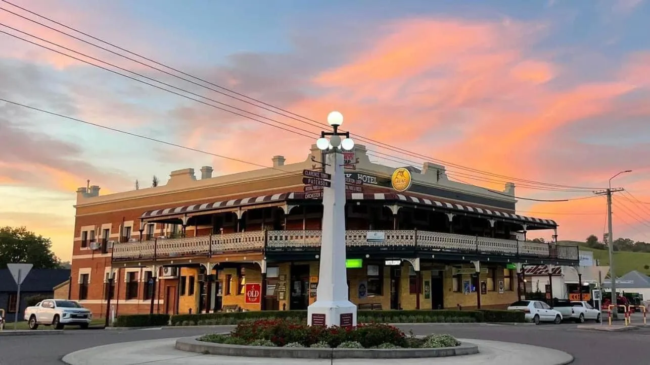 Bank Hotel Dungog