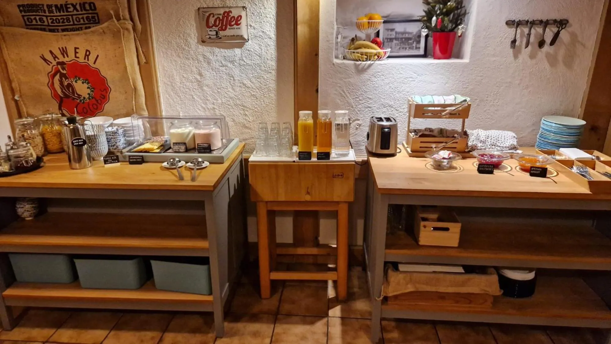 Breakfast in The Aarburg Hotel & Café