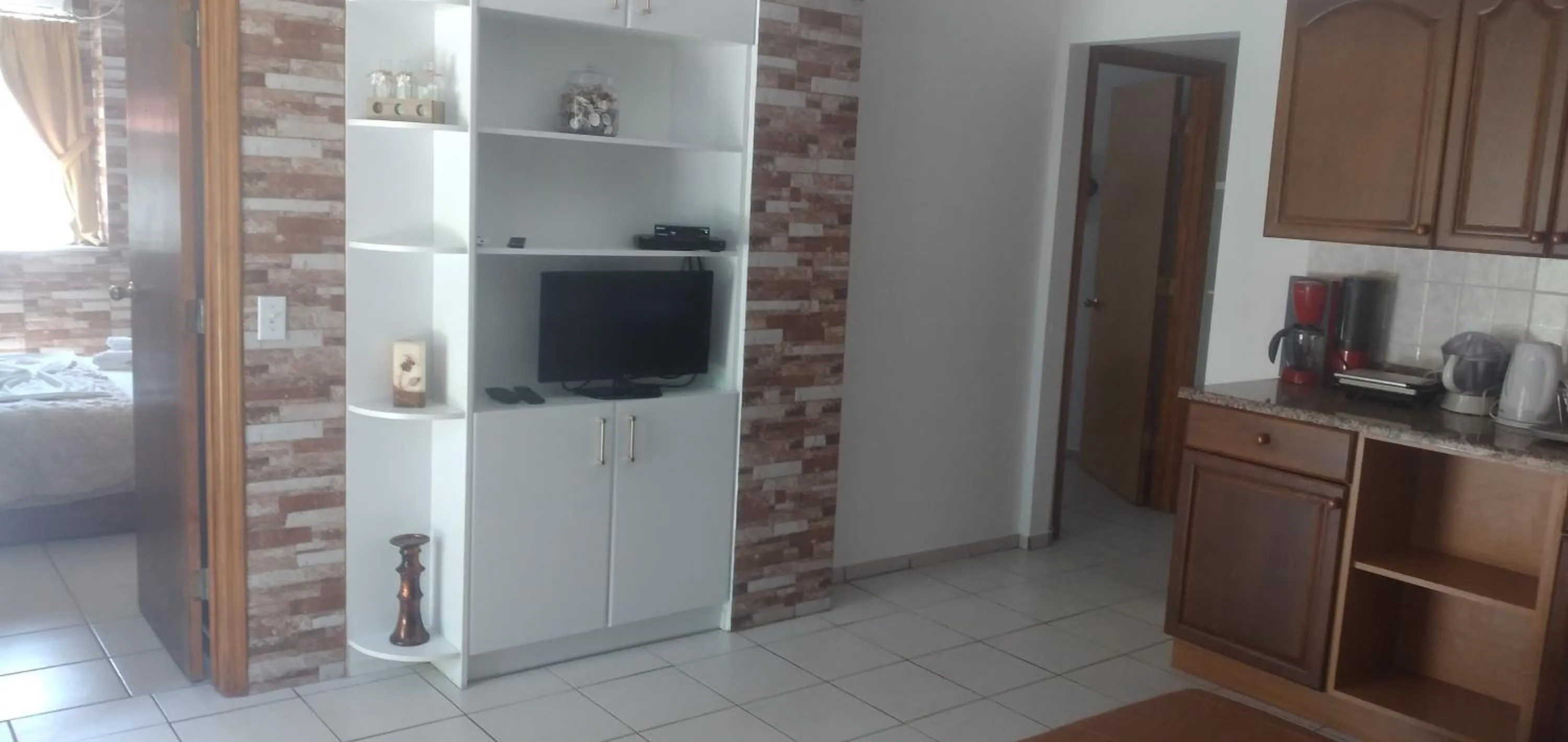 kitchen in Zest @ xi beach