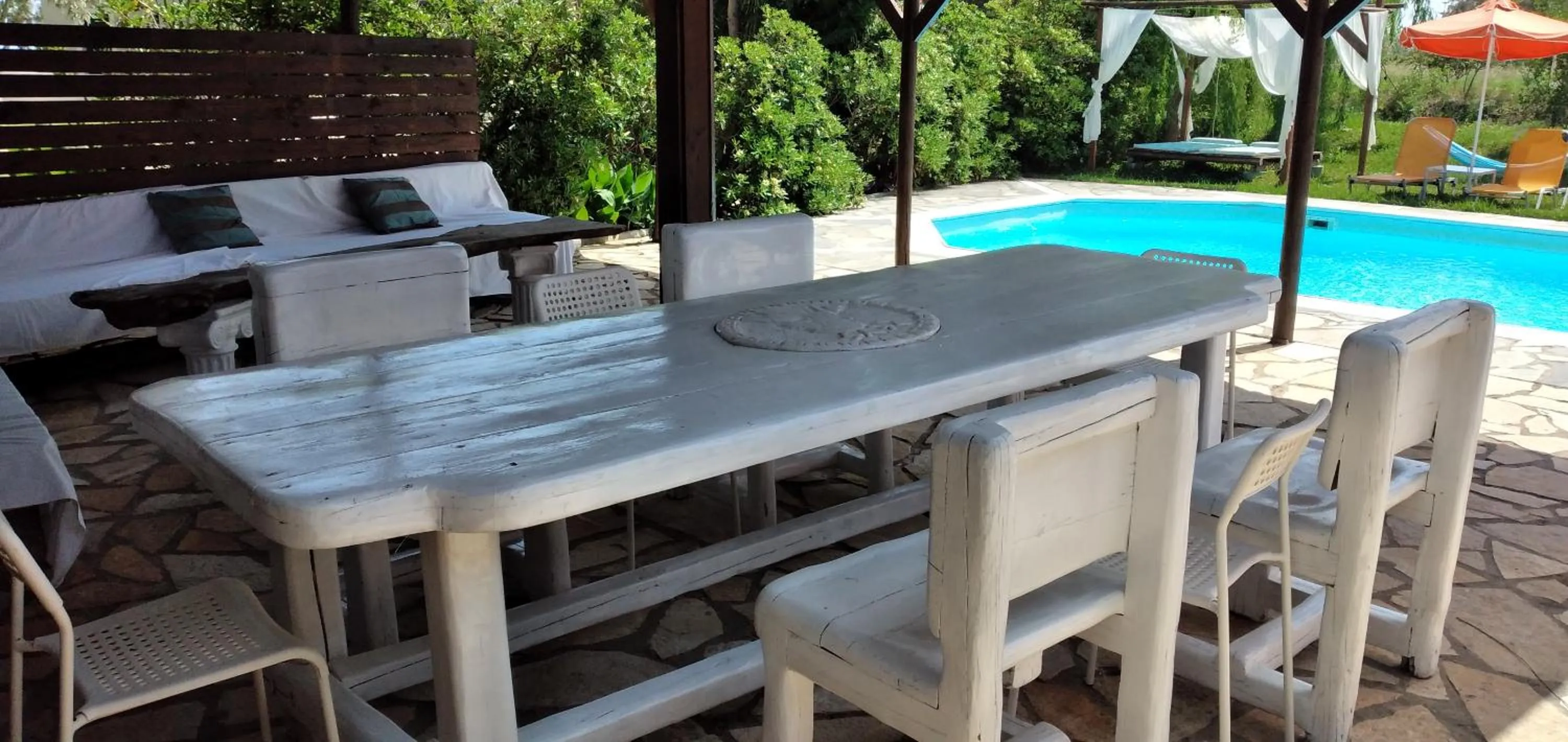 Swimming pool in Zest @ xi beach