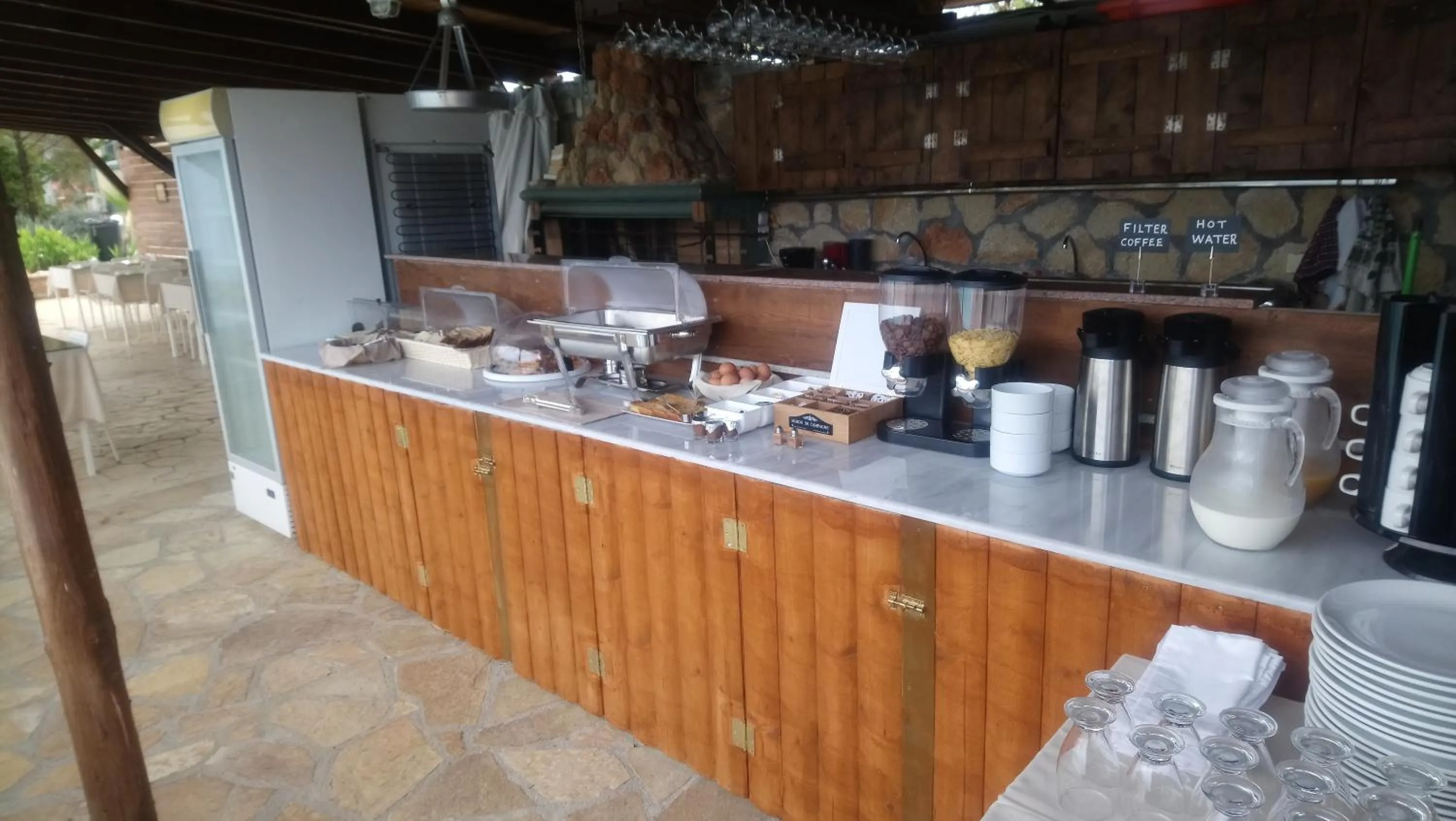 Breakfast in Zest @ xi beach