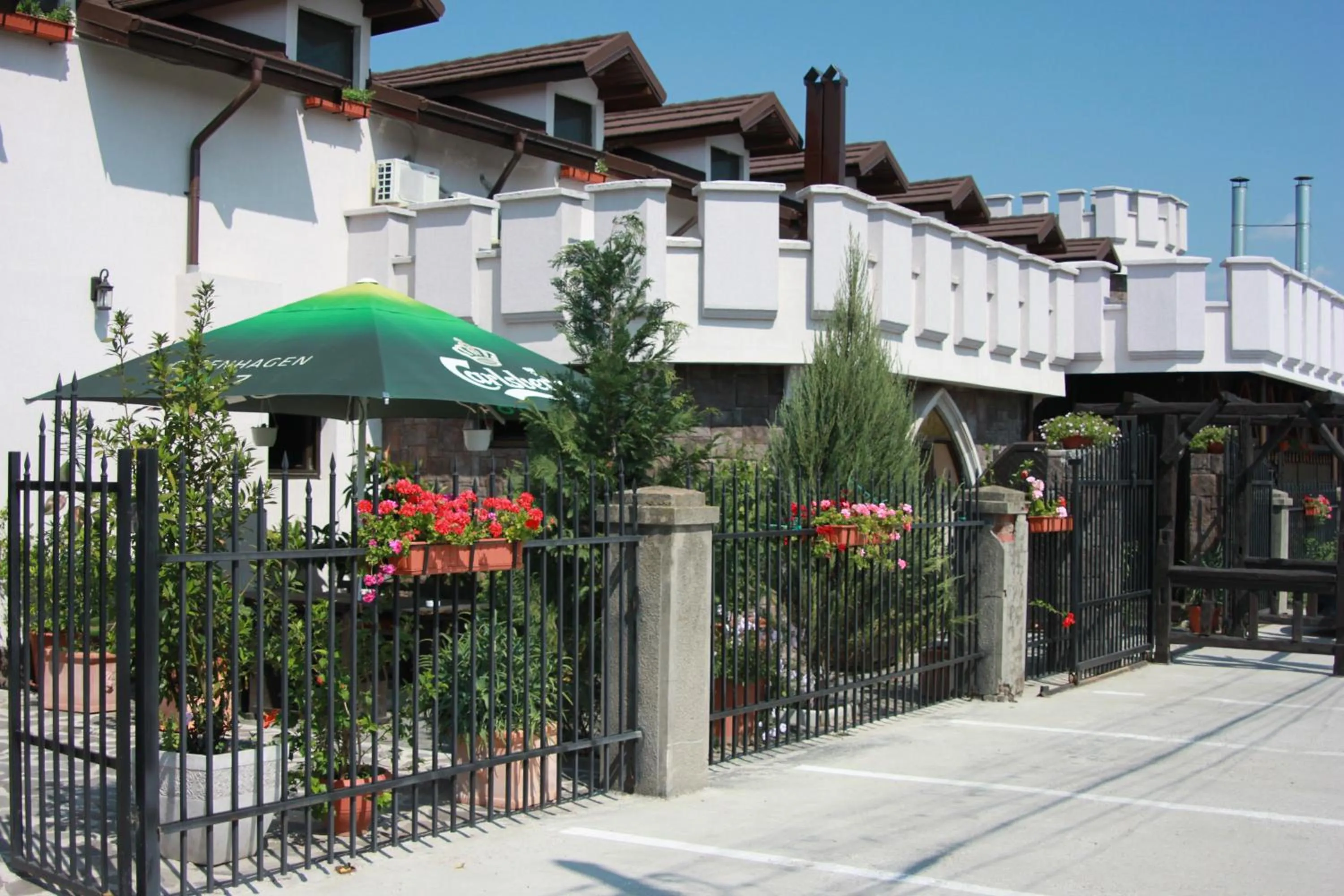 Facade/entrance in Hotel LaCetate