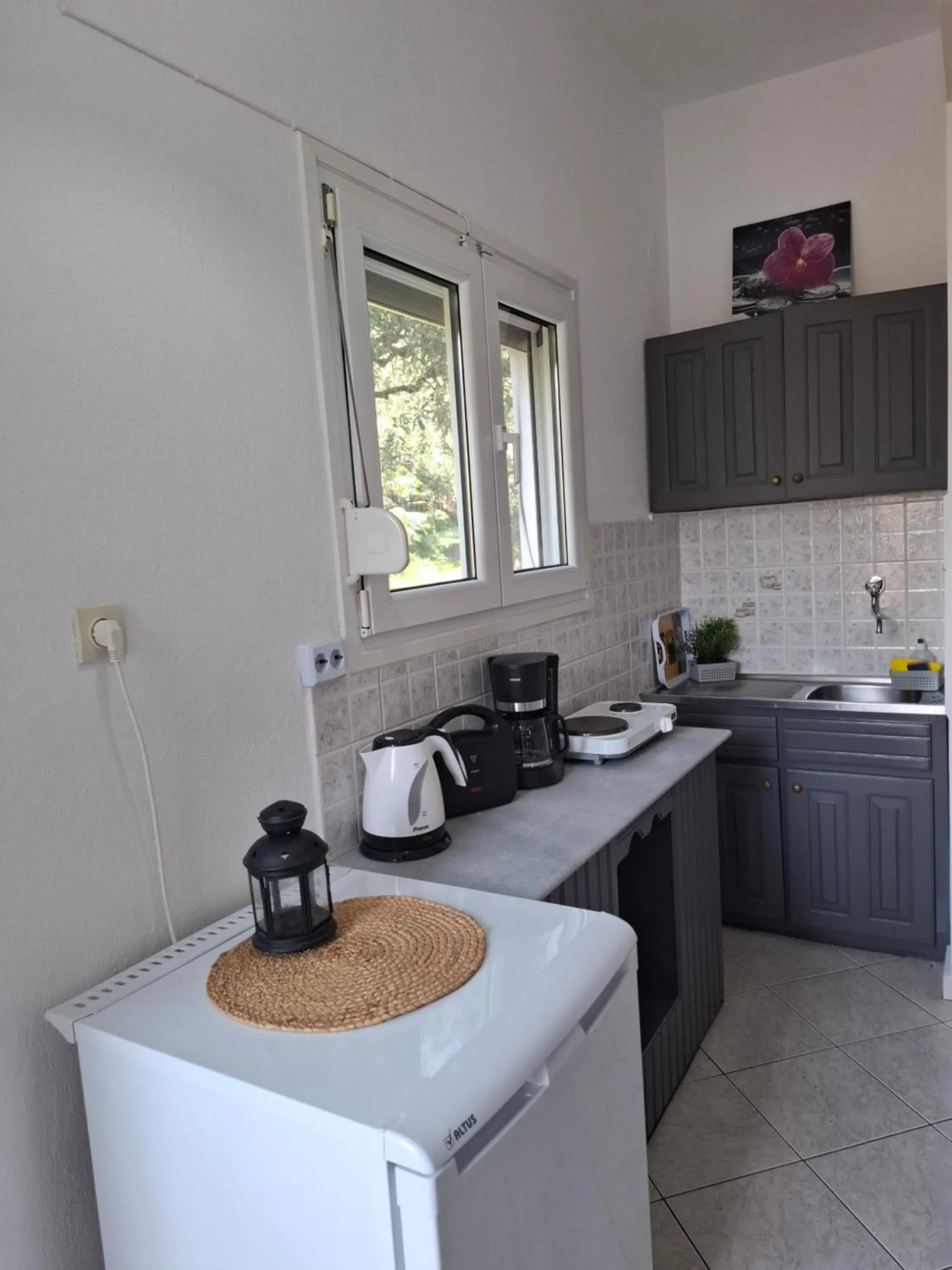 Coffee/tea facilities in House Elena