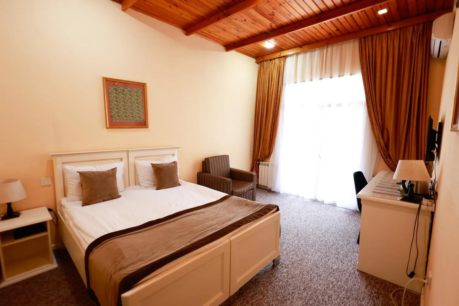 Bed in East Legend Hotel