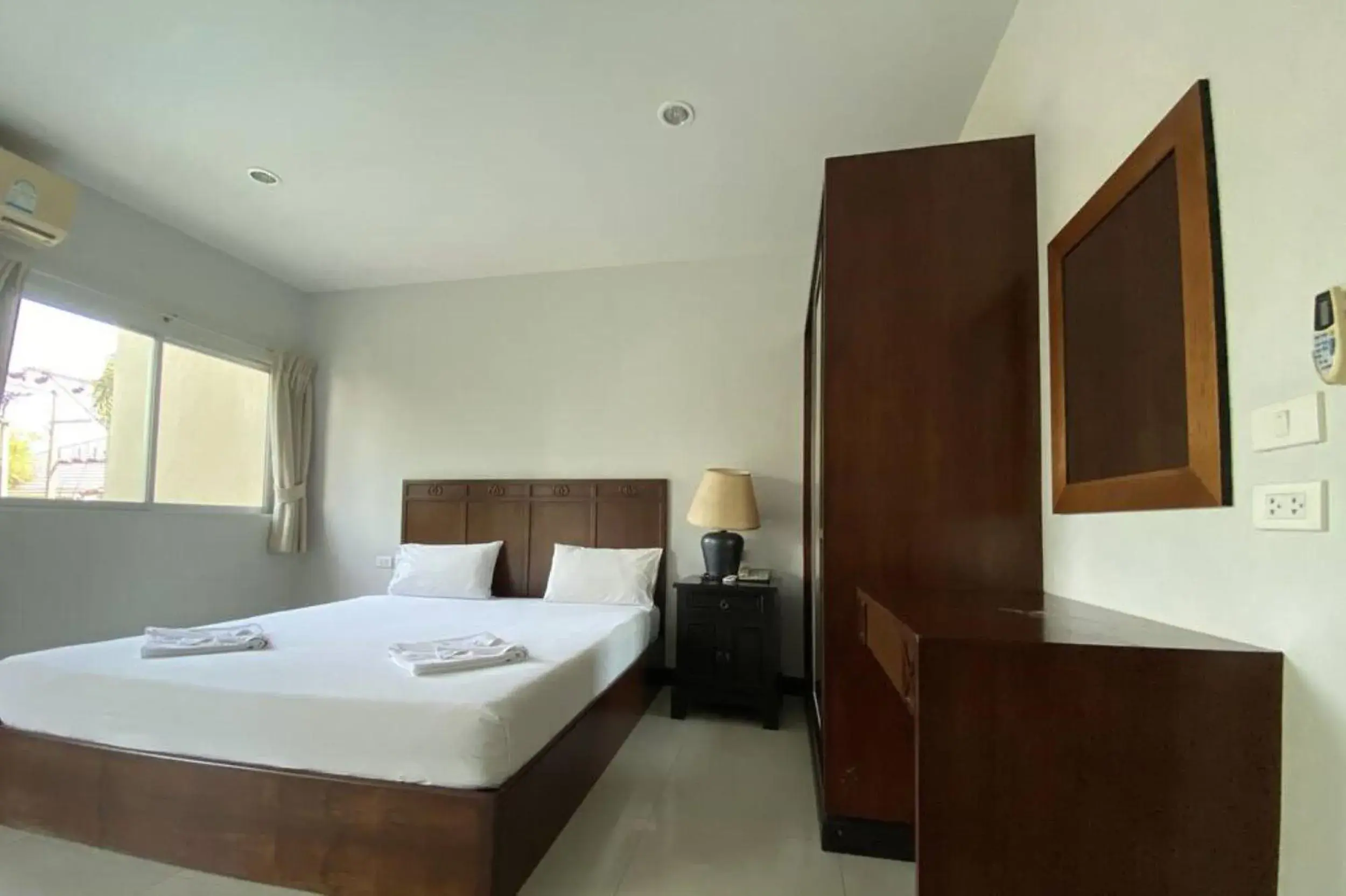 Standard Double Room in C.A.P Mansion Standard Double Room in C.A.P Mansion