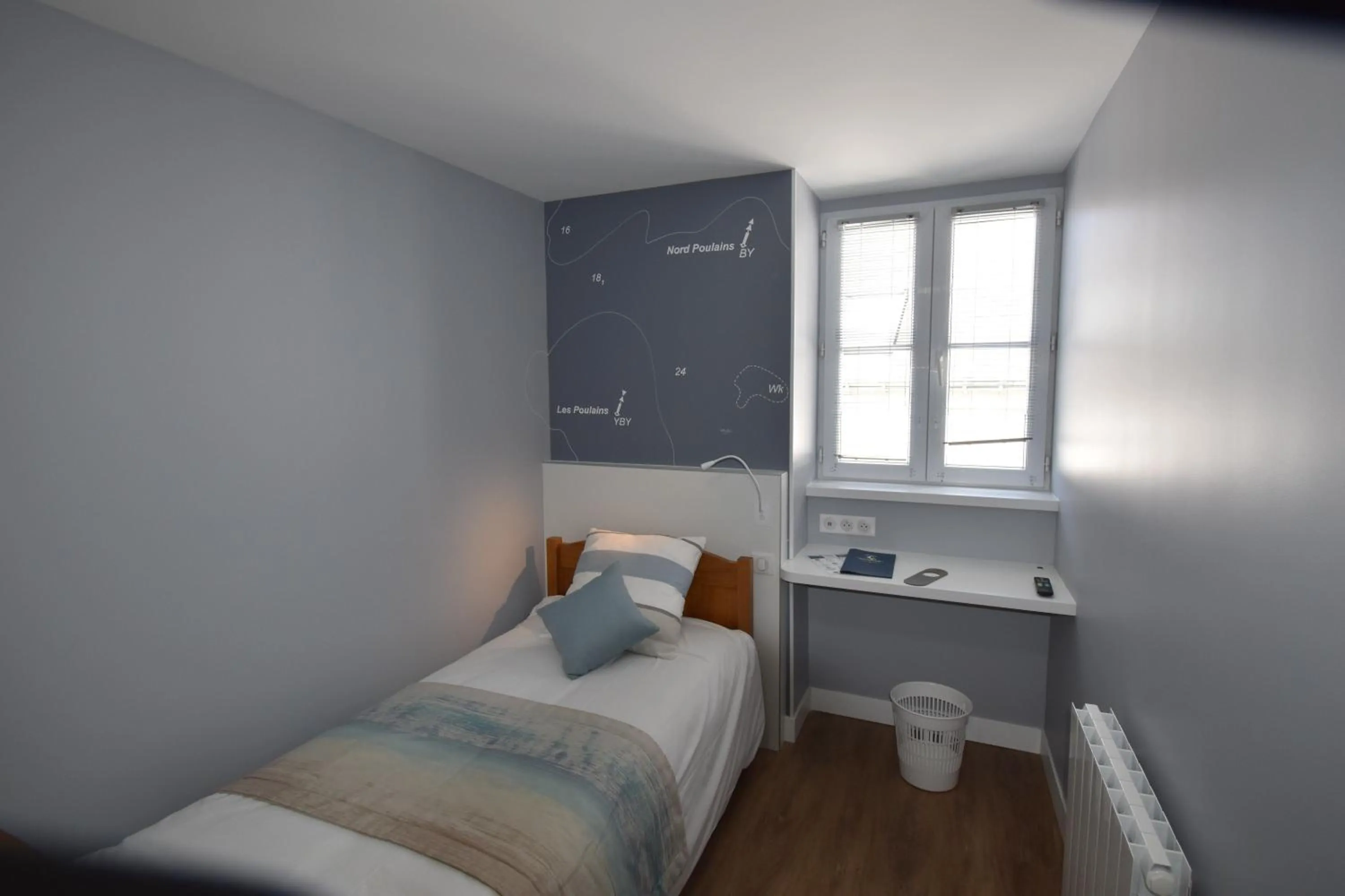 Bed in Hotel Atlantique