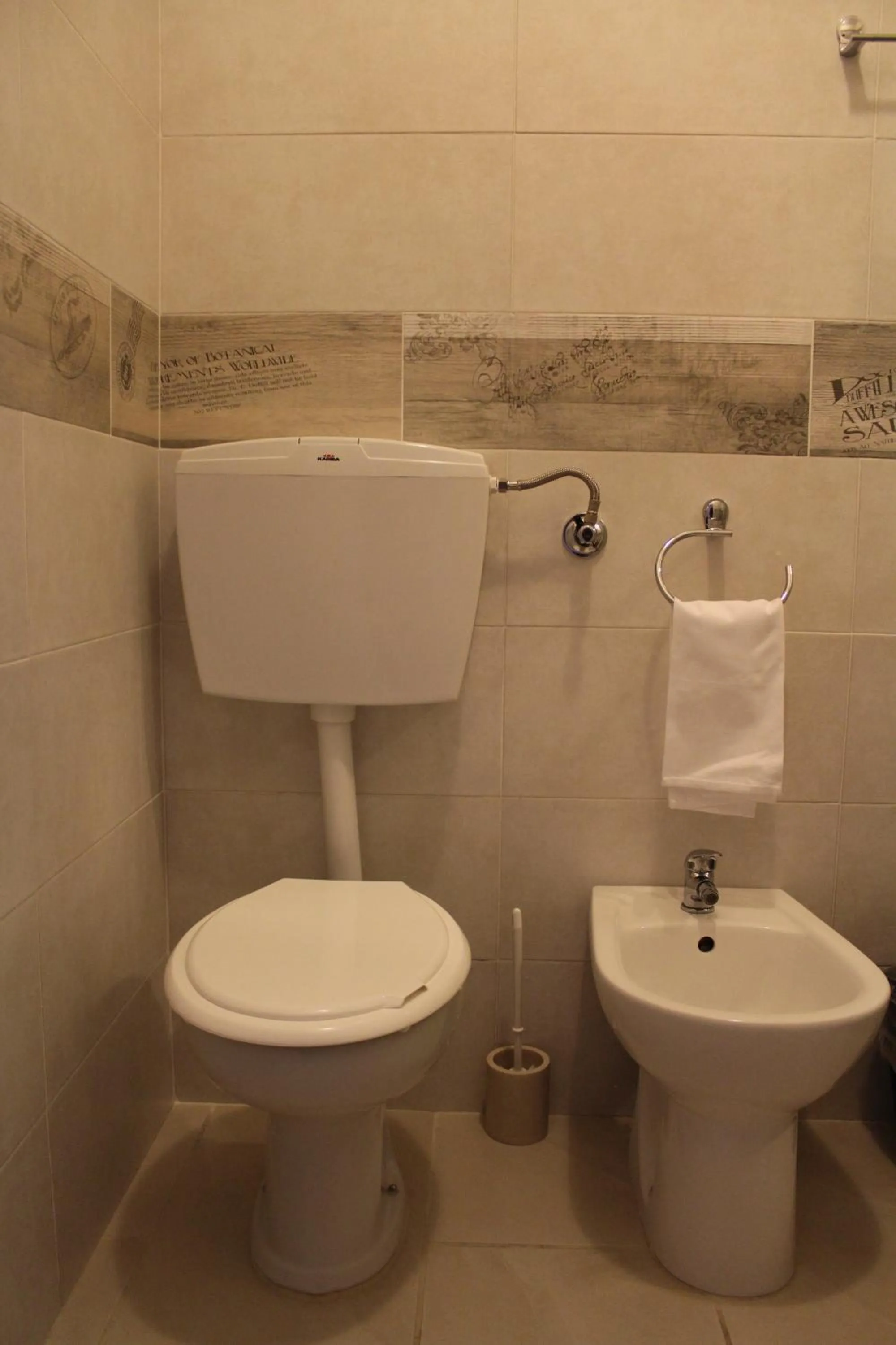 Bathroom in Albergo Moderno