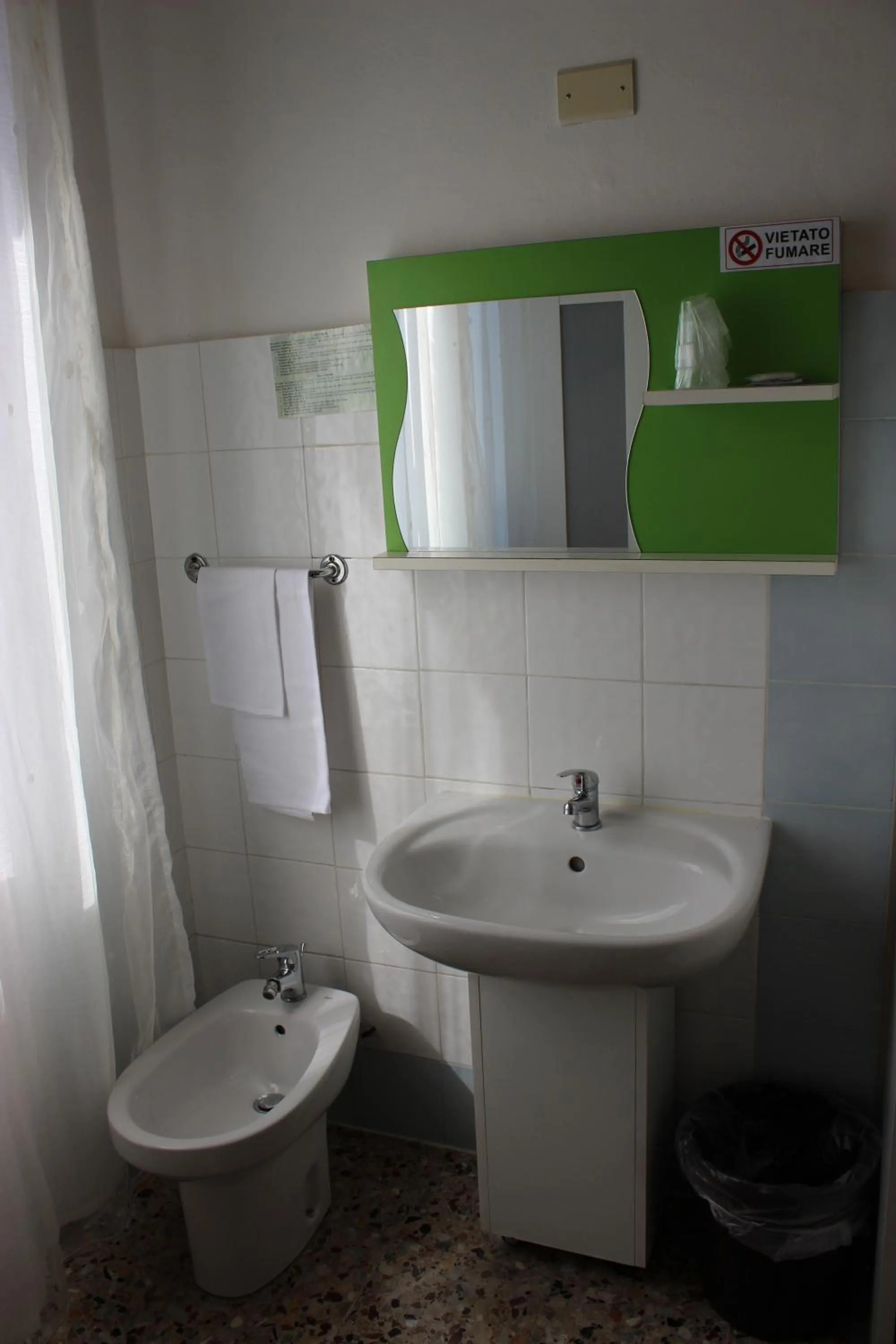 Bathroom in Albergo Moderno