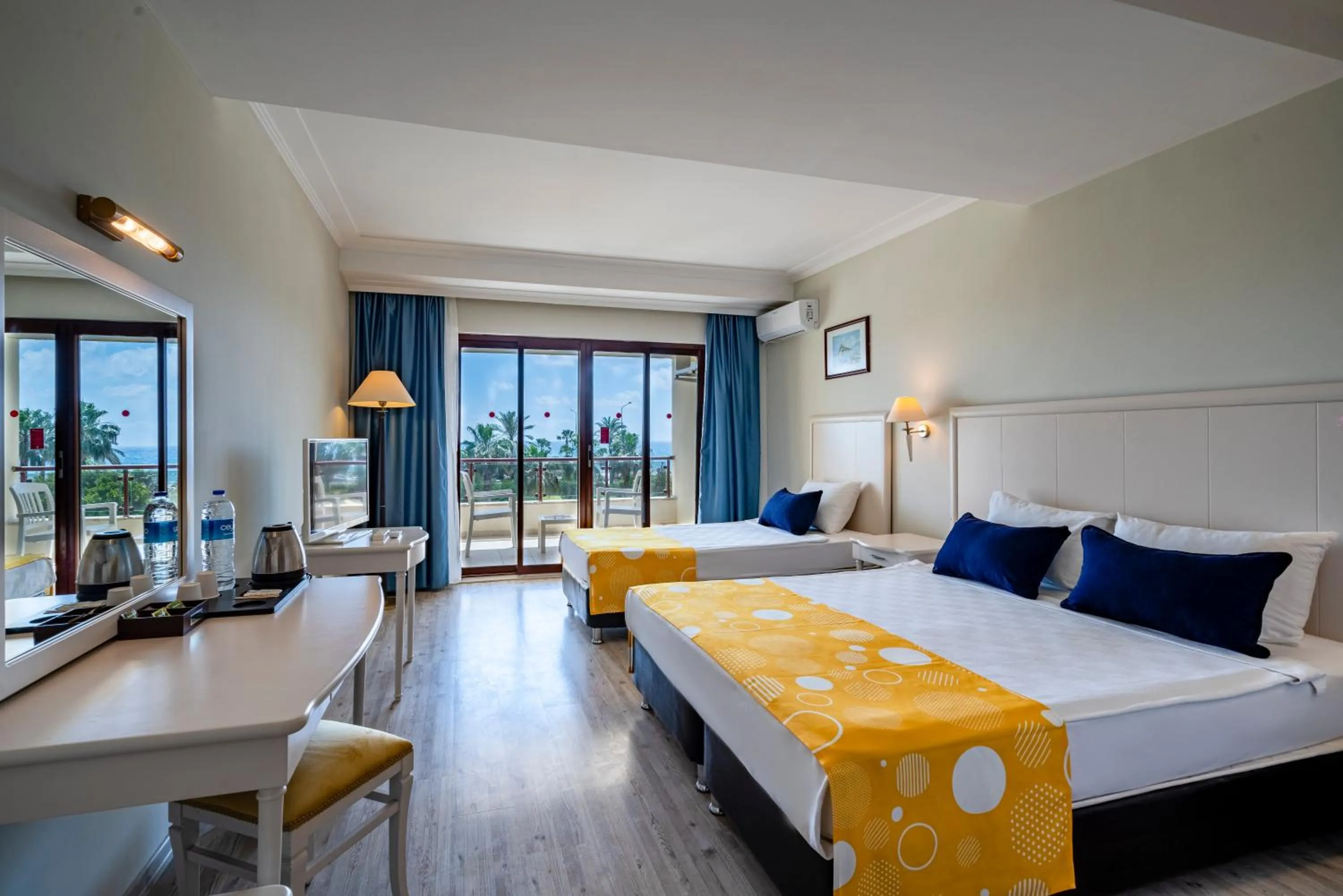 Bed in Miarosa İncekum Beach