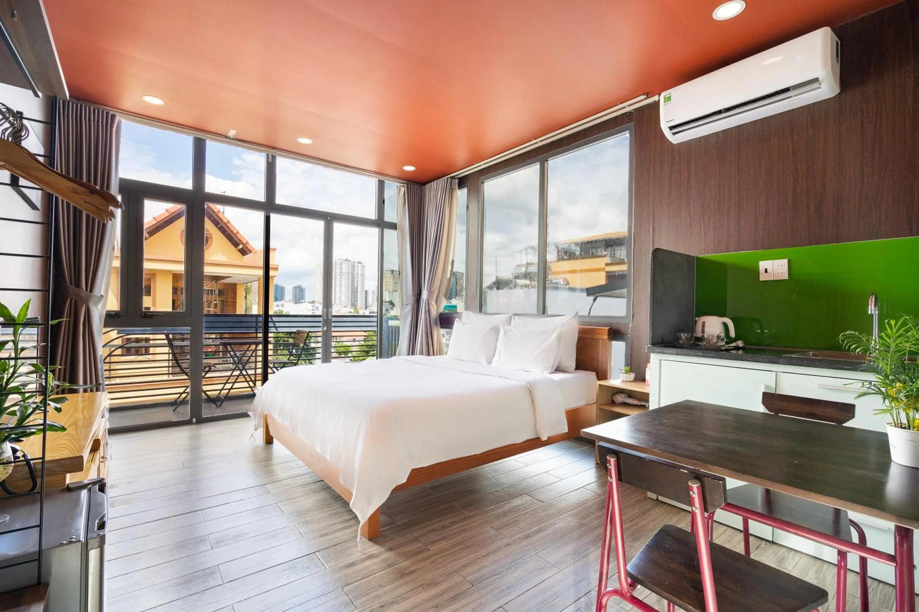 Photo of the whole room, Bed in Gemini Saigon CENTER - New & Quiet near Bui Vien Walking Street