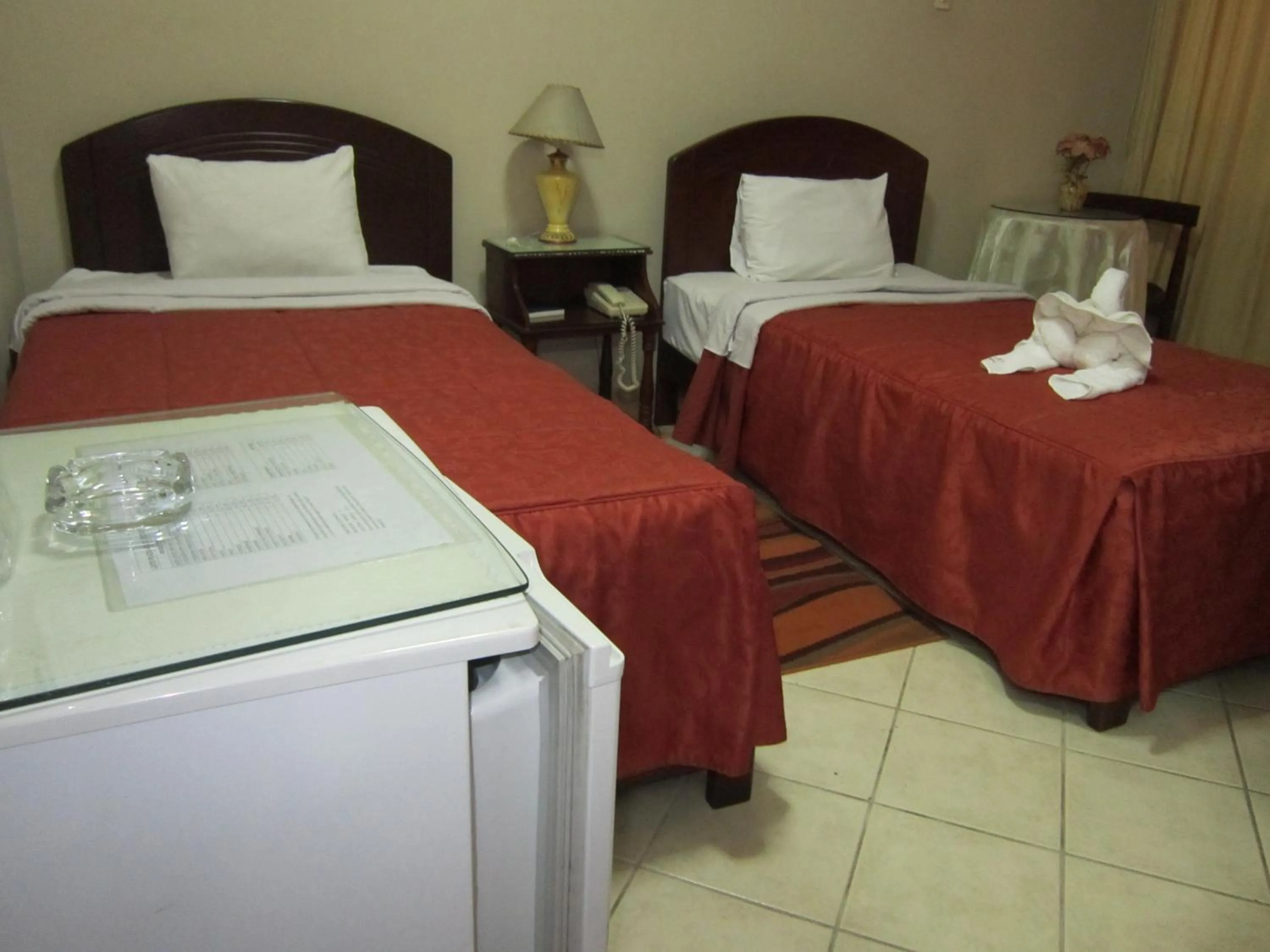 Bedroom, Bed in Hotel Suite Plaza