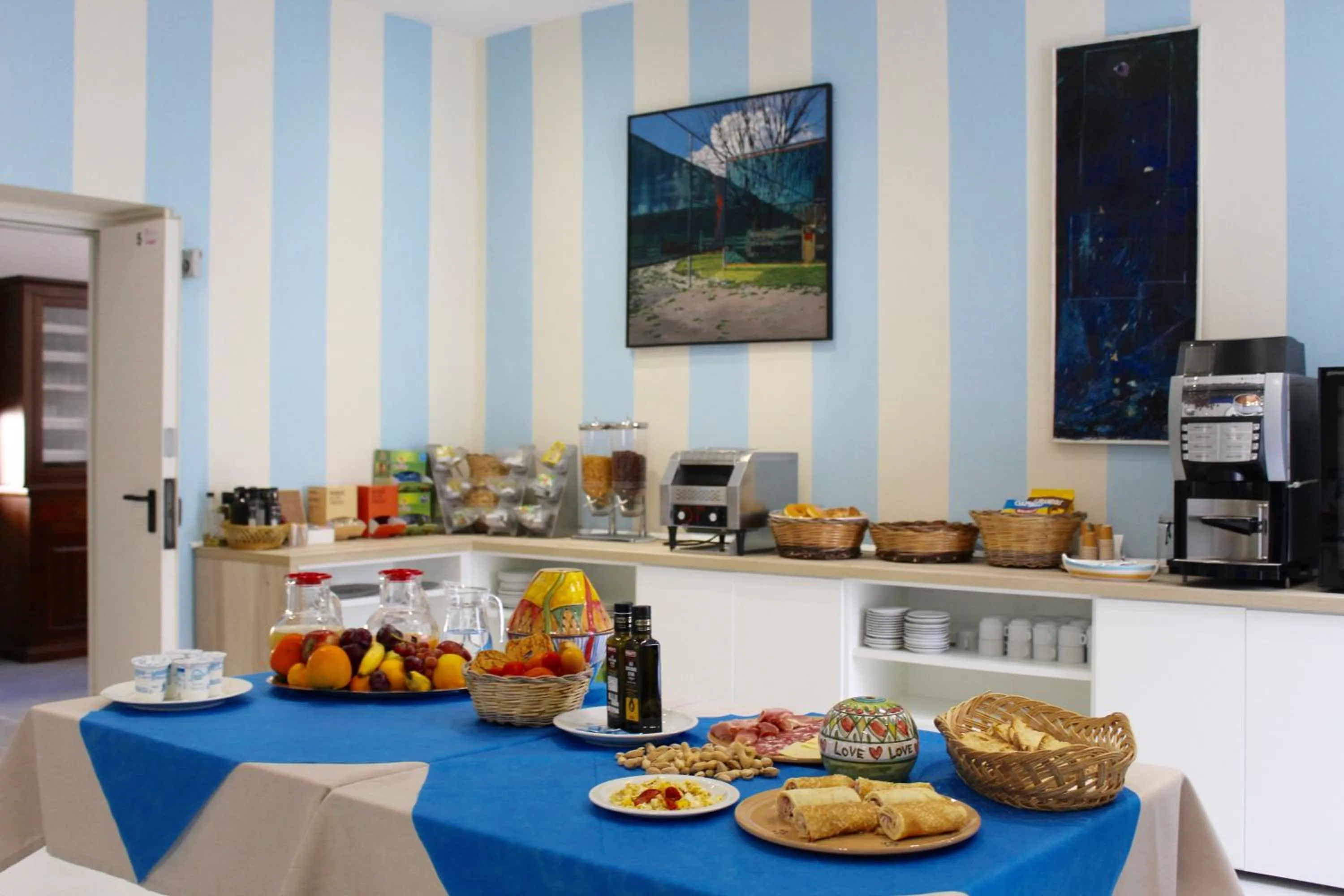 Breakfast in Albergo Del Santuario