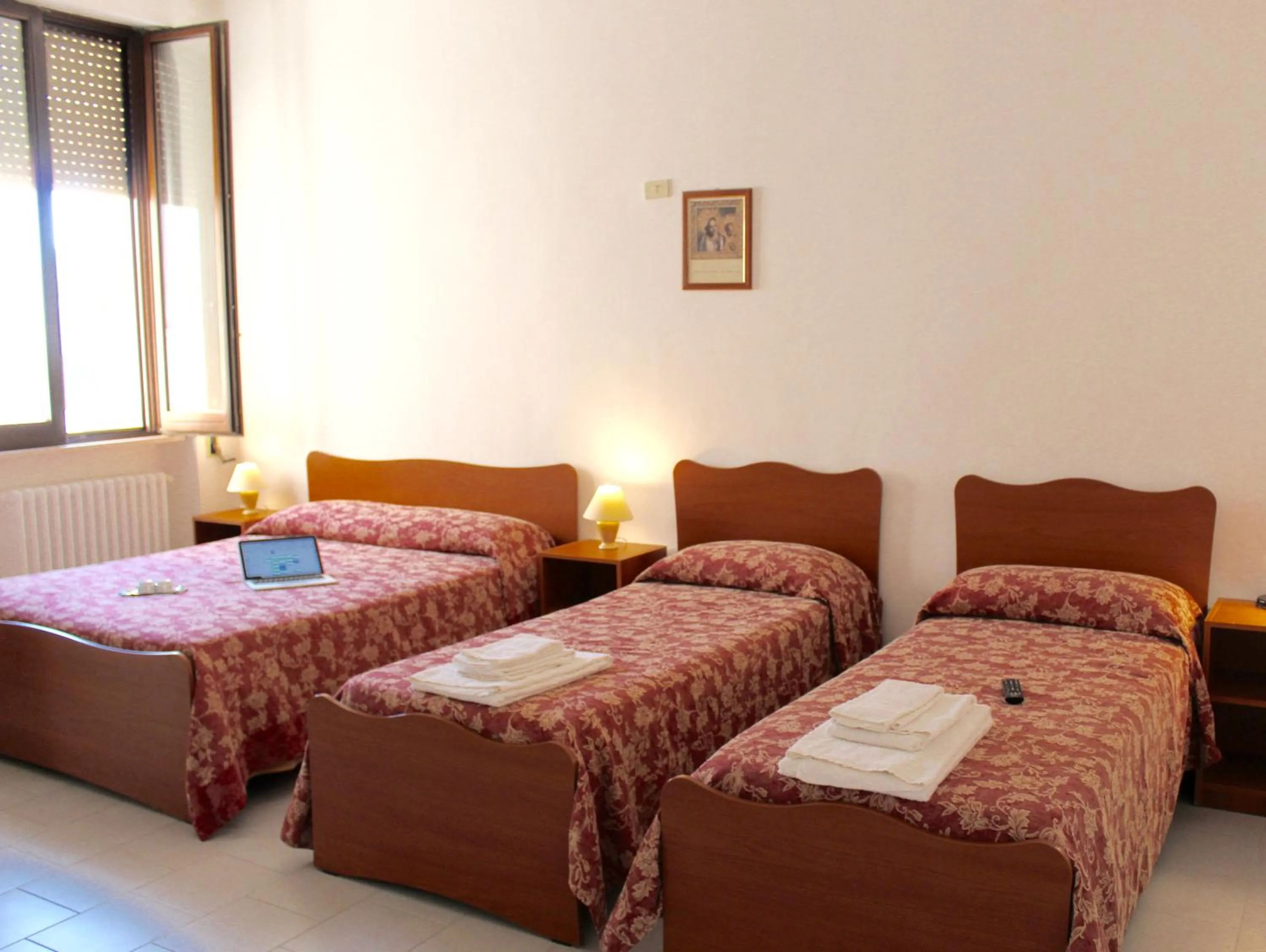 Bed in Albergo Del Santuario