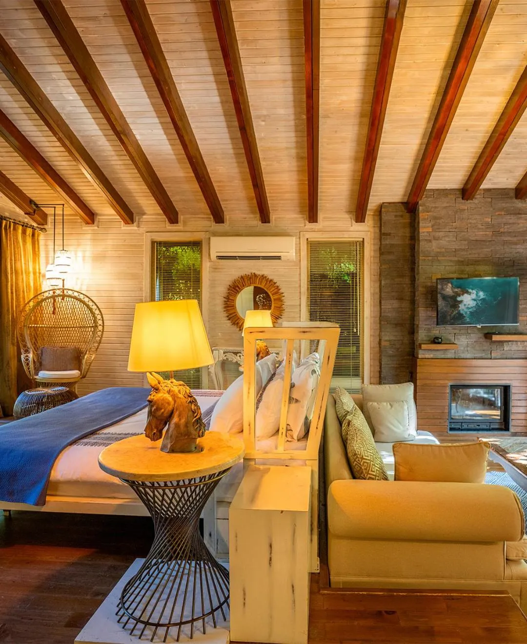 Bedroom, Bed in Villa Lukka