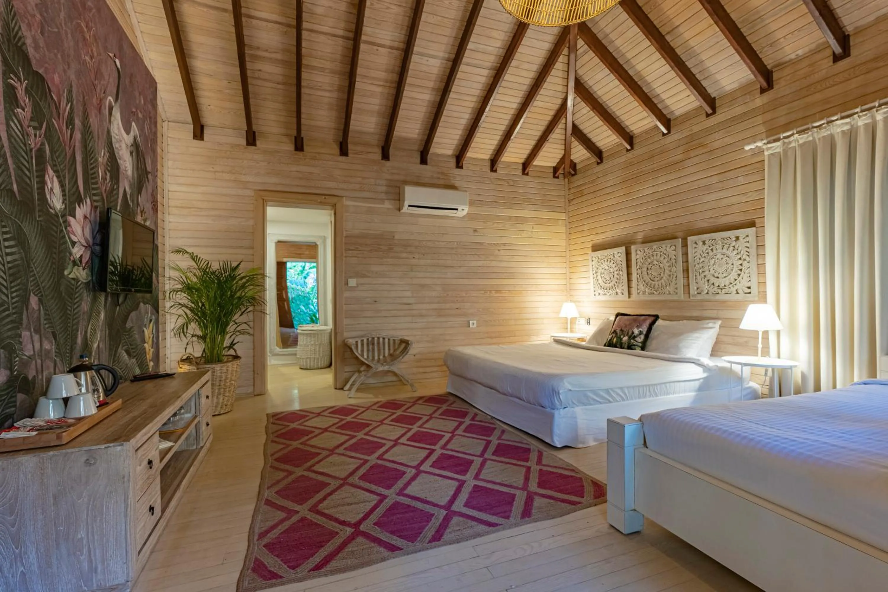 Photo of the whole room, Bed in Villa Lukka