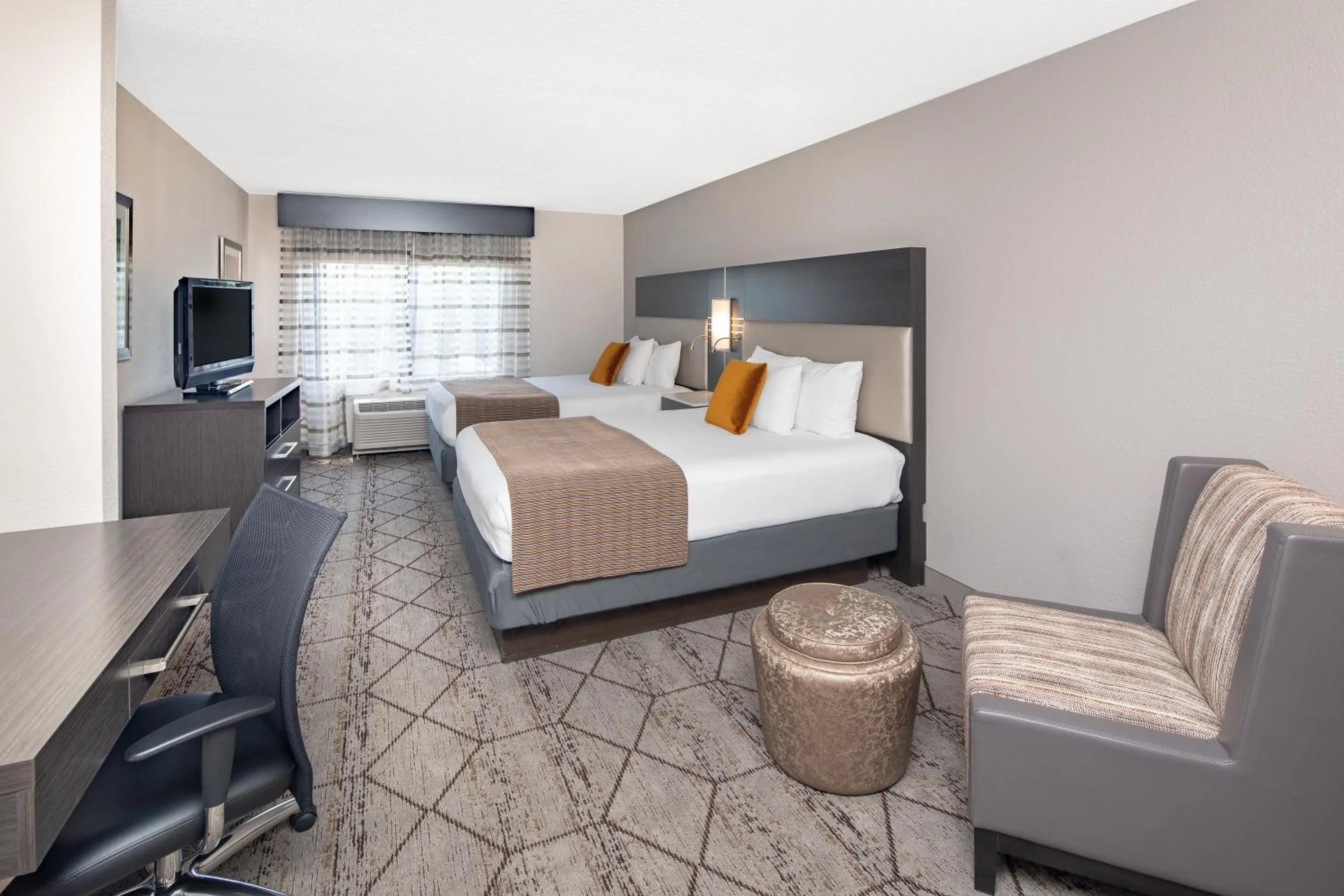 Photo of the whole room, Bed in Wingate by Wyndham Greenville Airport