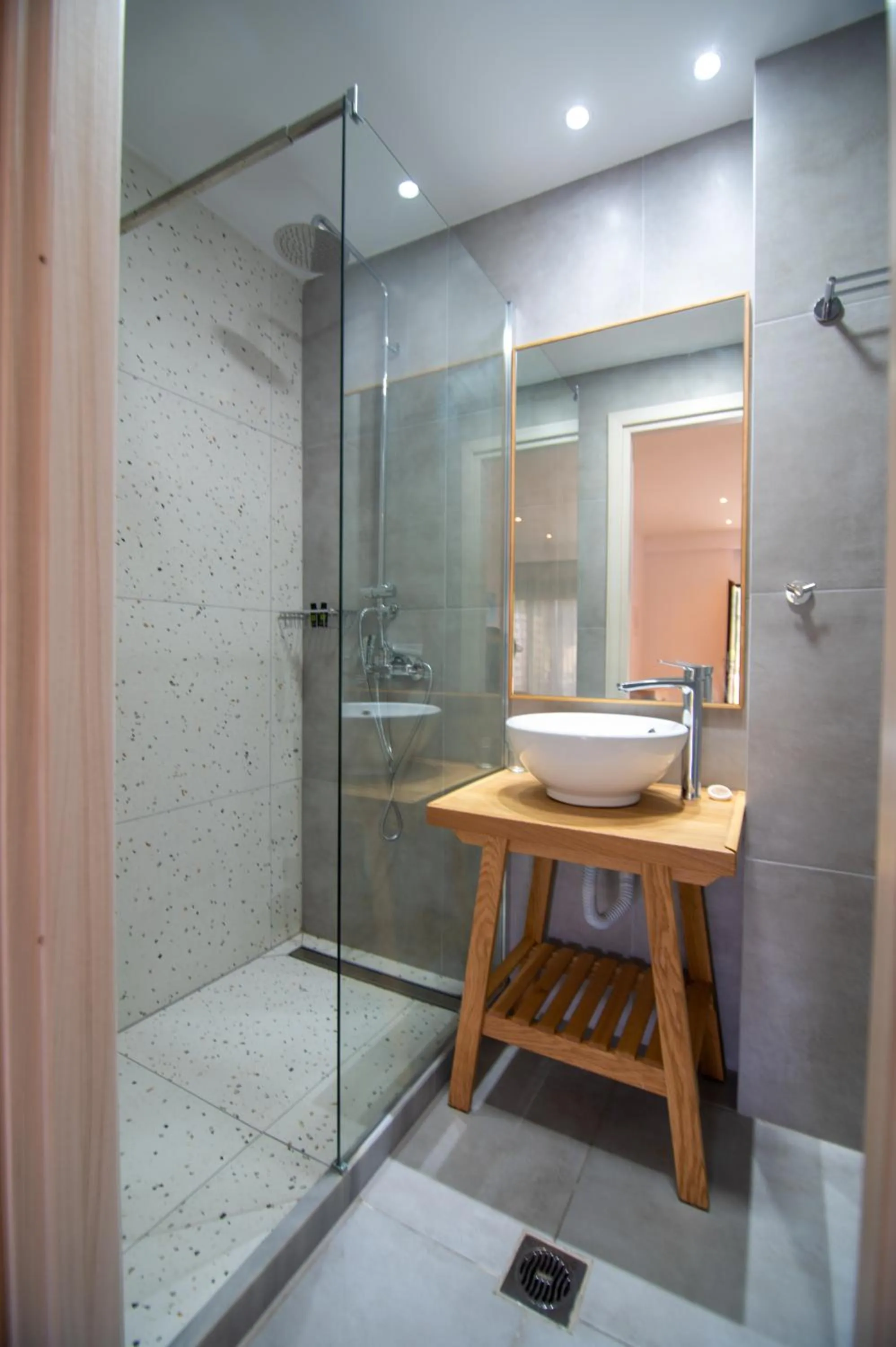 Bathroom in Riviera Perdika Hotel