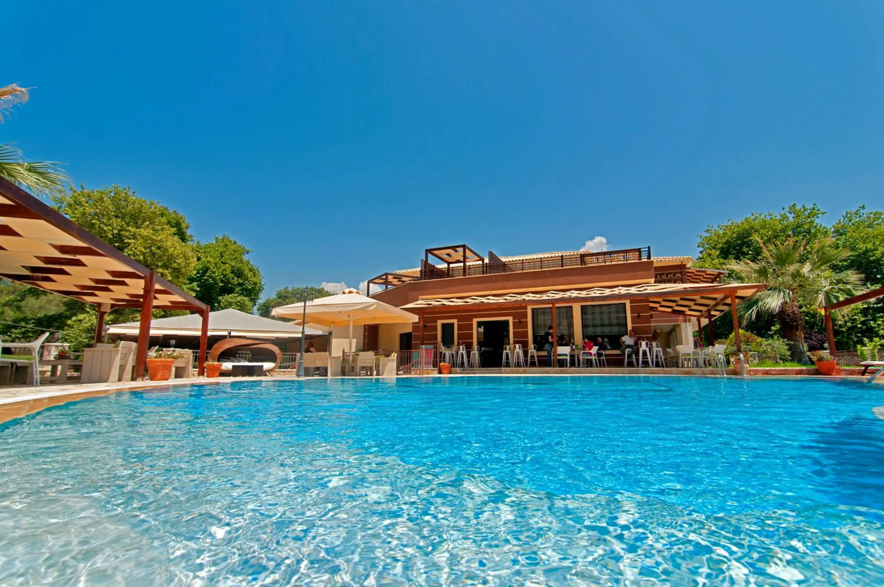Swimming pool in Riviera Perdika Hotel