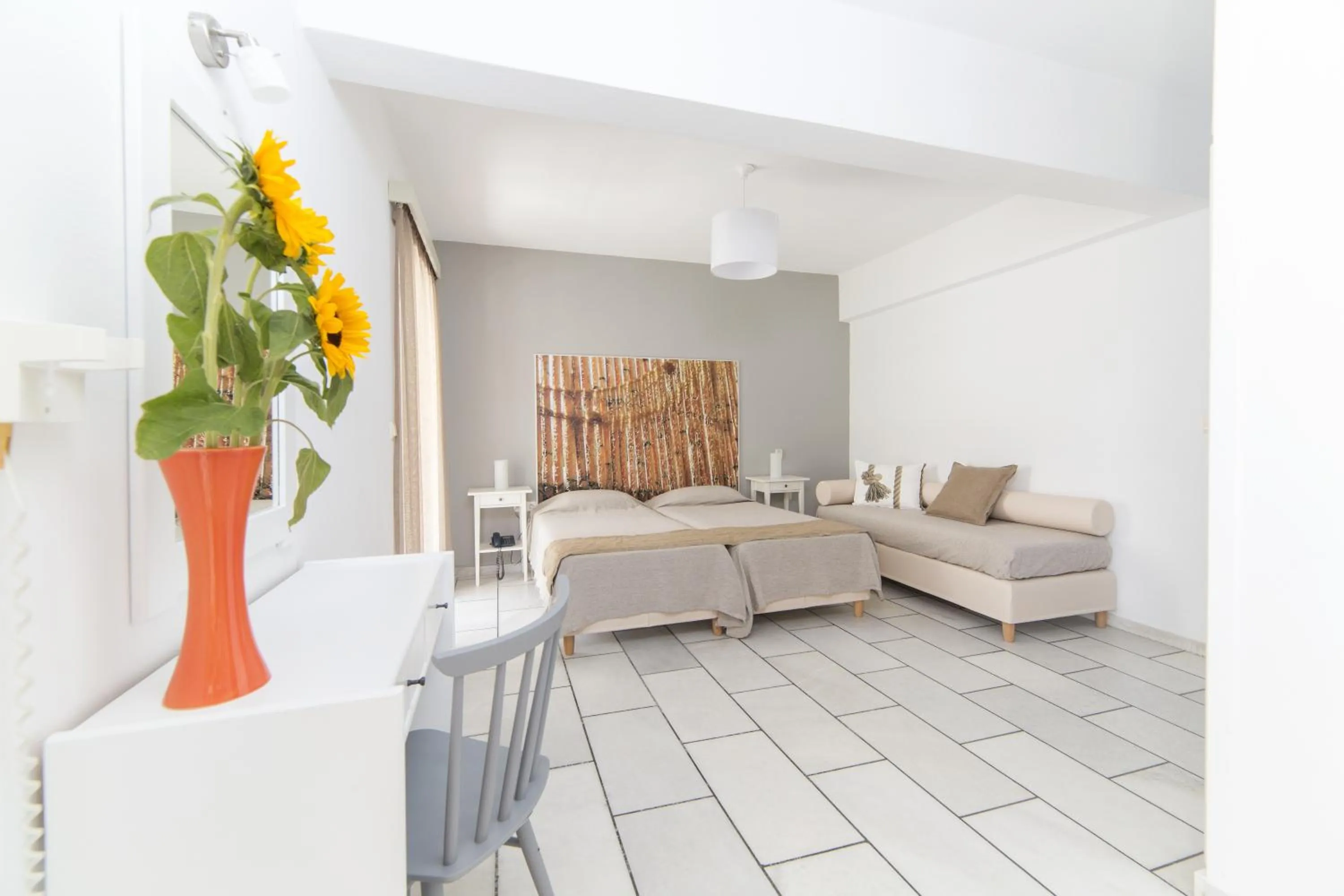 Photo of the whole room in Hotel Semeli