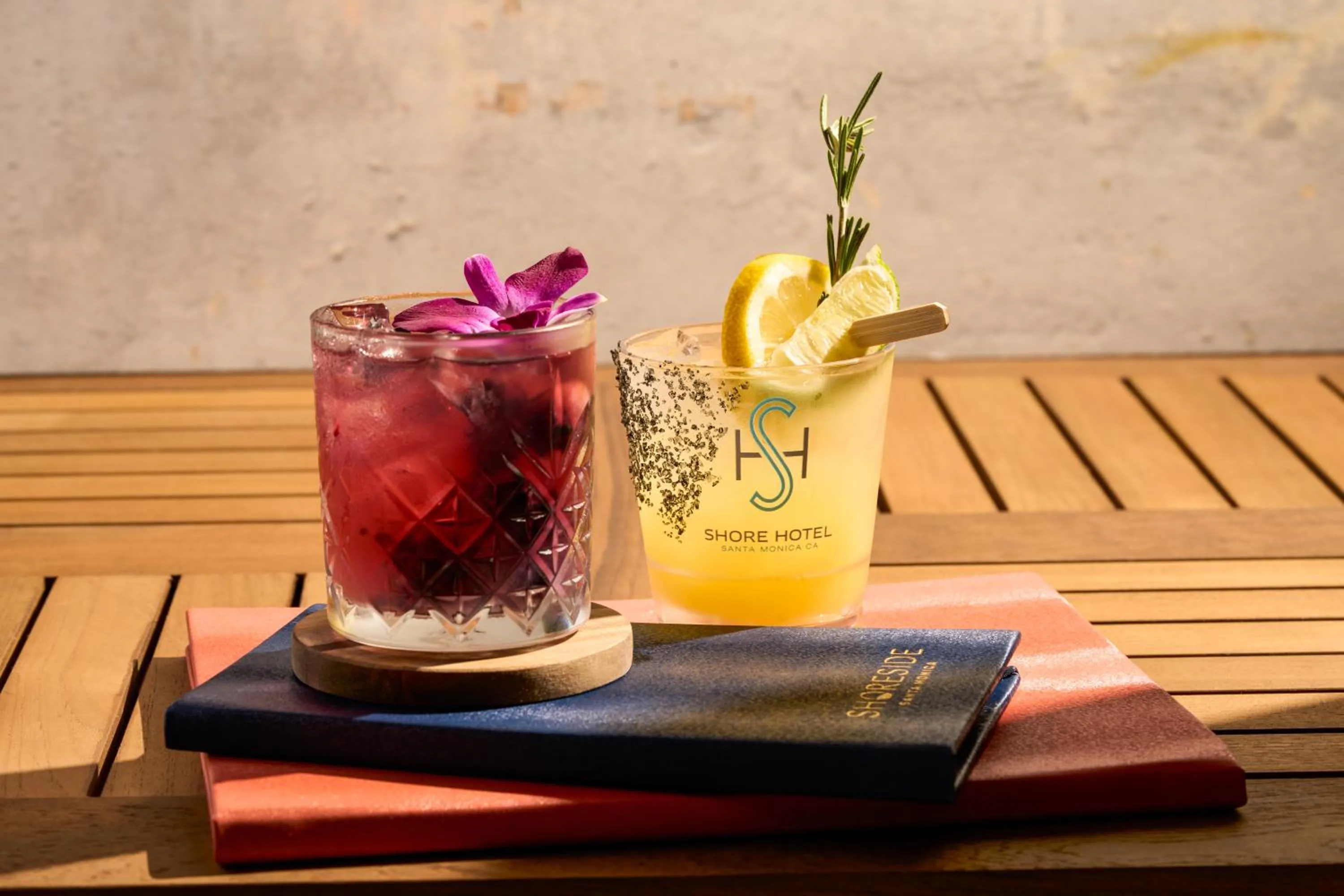 Restaurant/places to eat in Shore Hotel