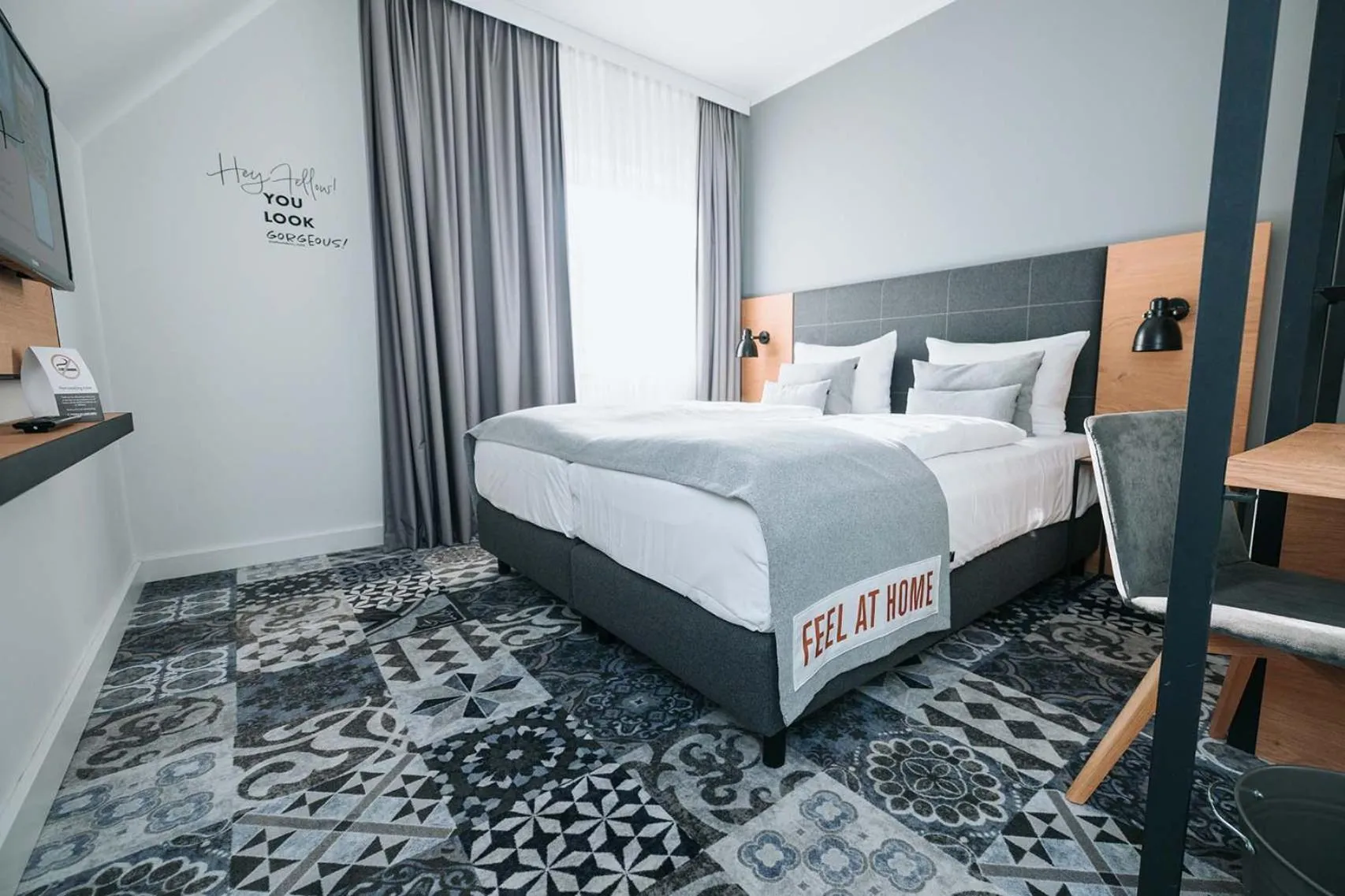 Photo of the whole room, Bed in das seidl - Hotel & Tagung - München West