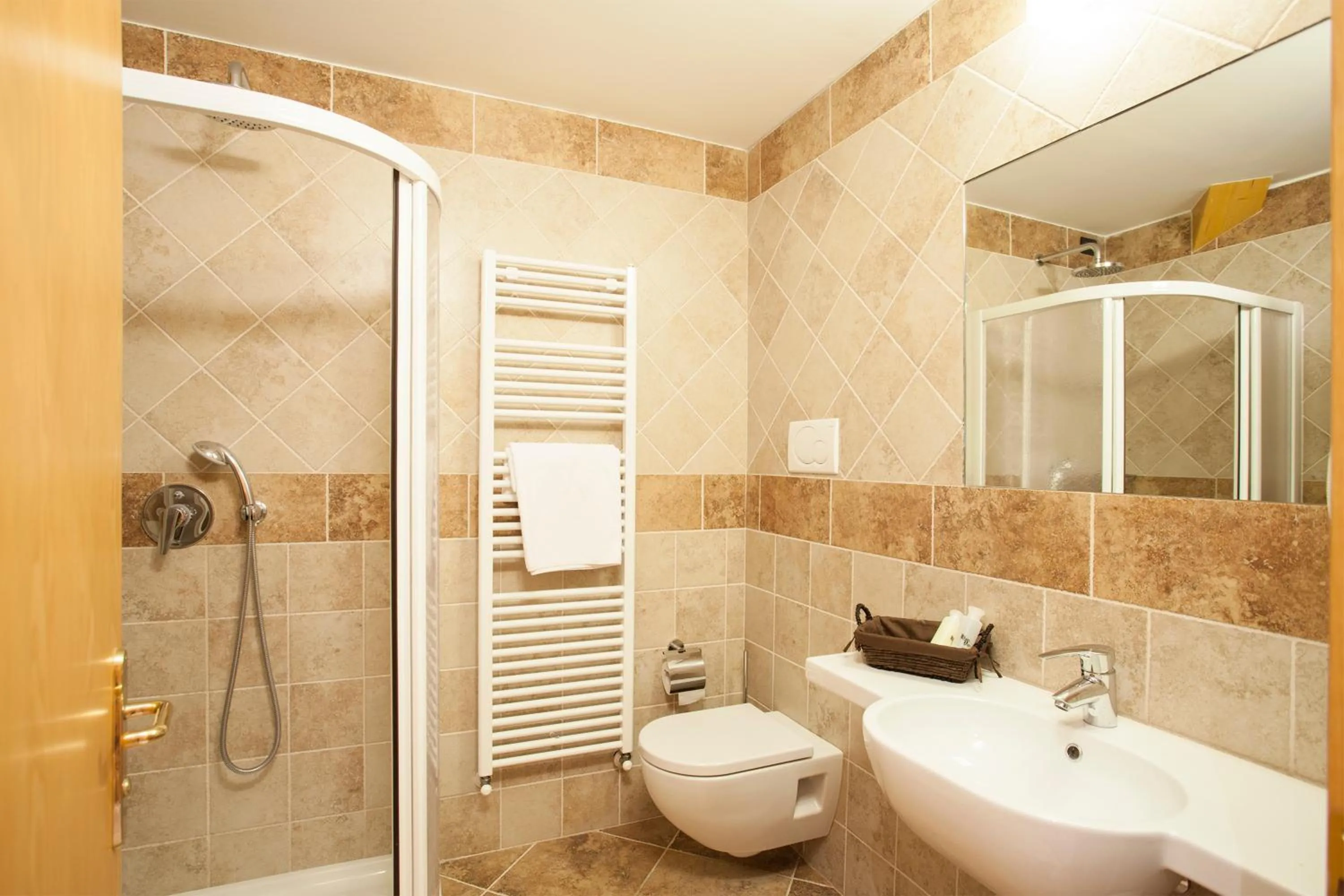 Shower in Hotel Vittoria