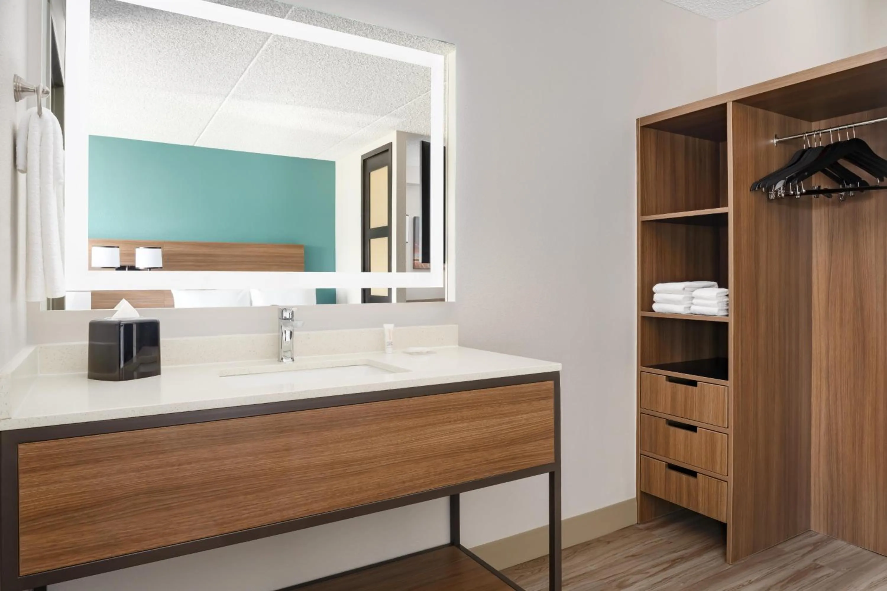 Bedroom in Hyatt Place Scottsdale/Old Town