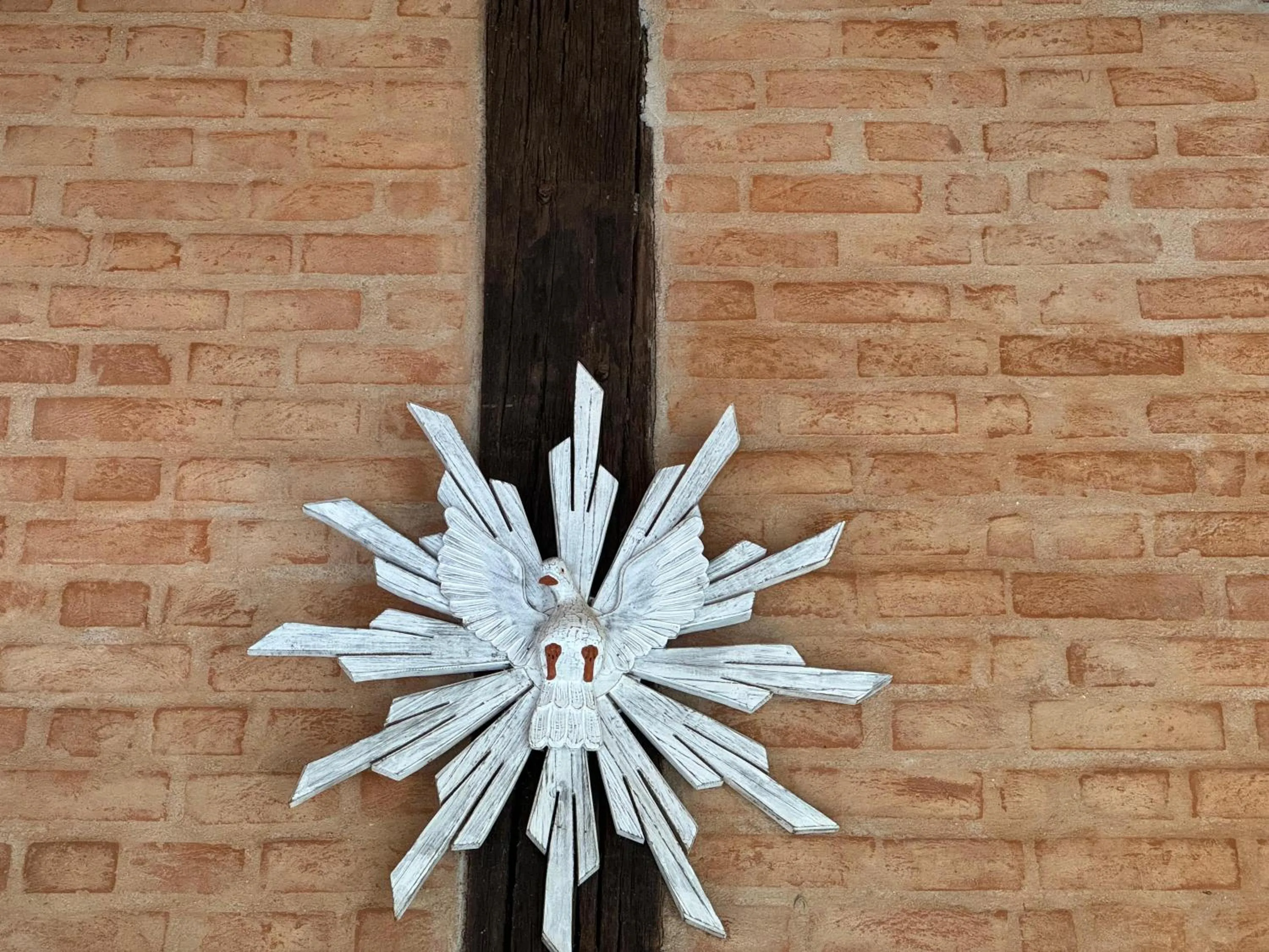 Decorative detail in Cores e Flores da Serra Pousada by Concavus