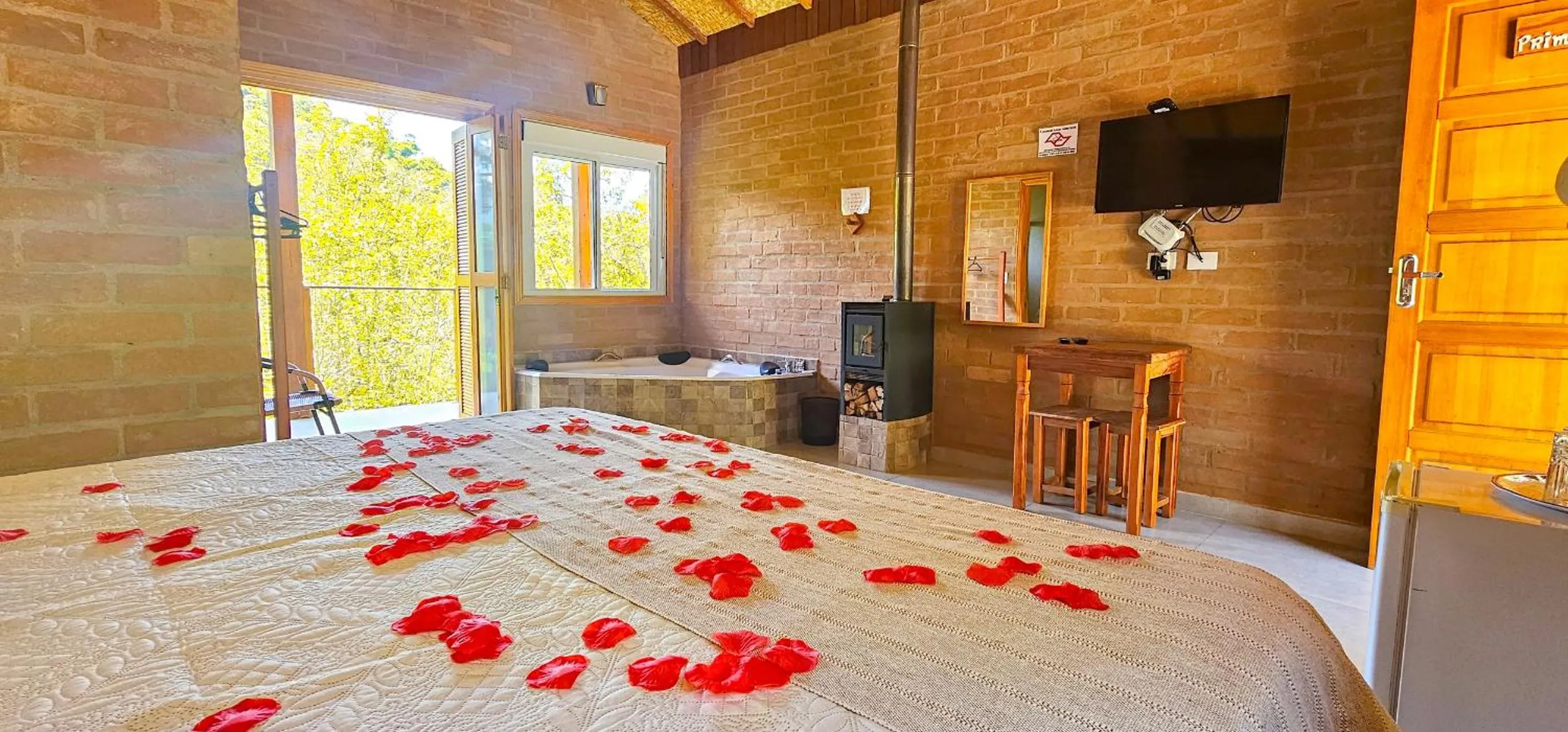 Bed in Cores e Flores da Serra Pousada by Concavus