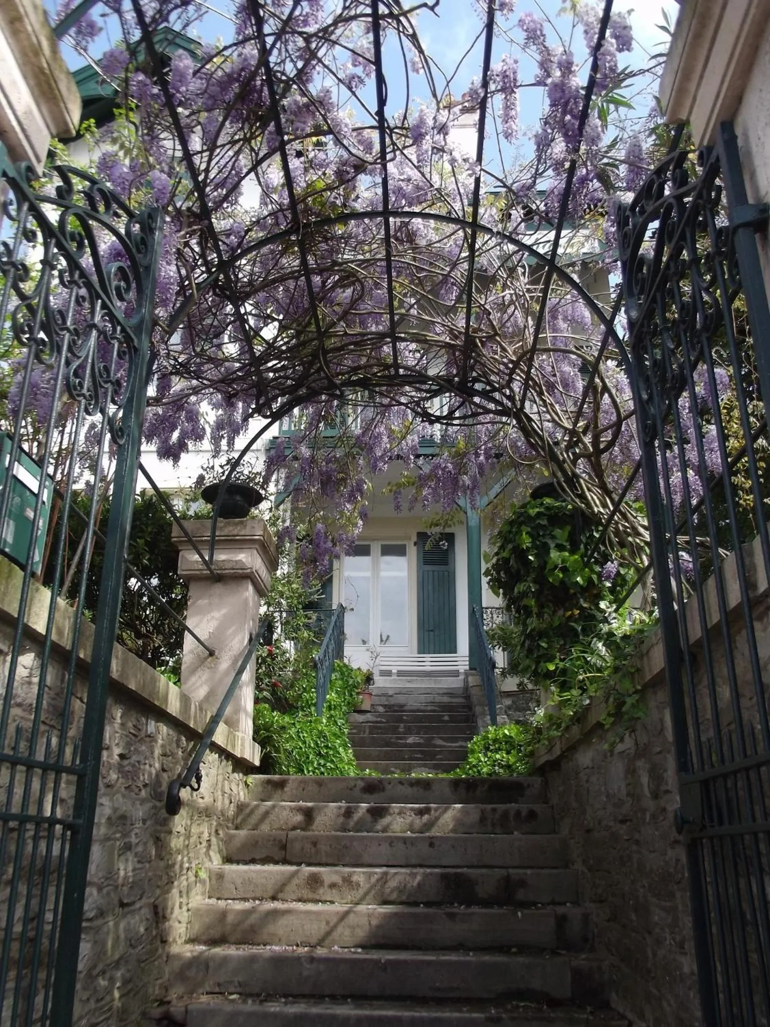 Garden in Saint Charles Hôtel & Coliving Biarritz