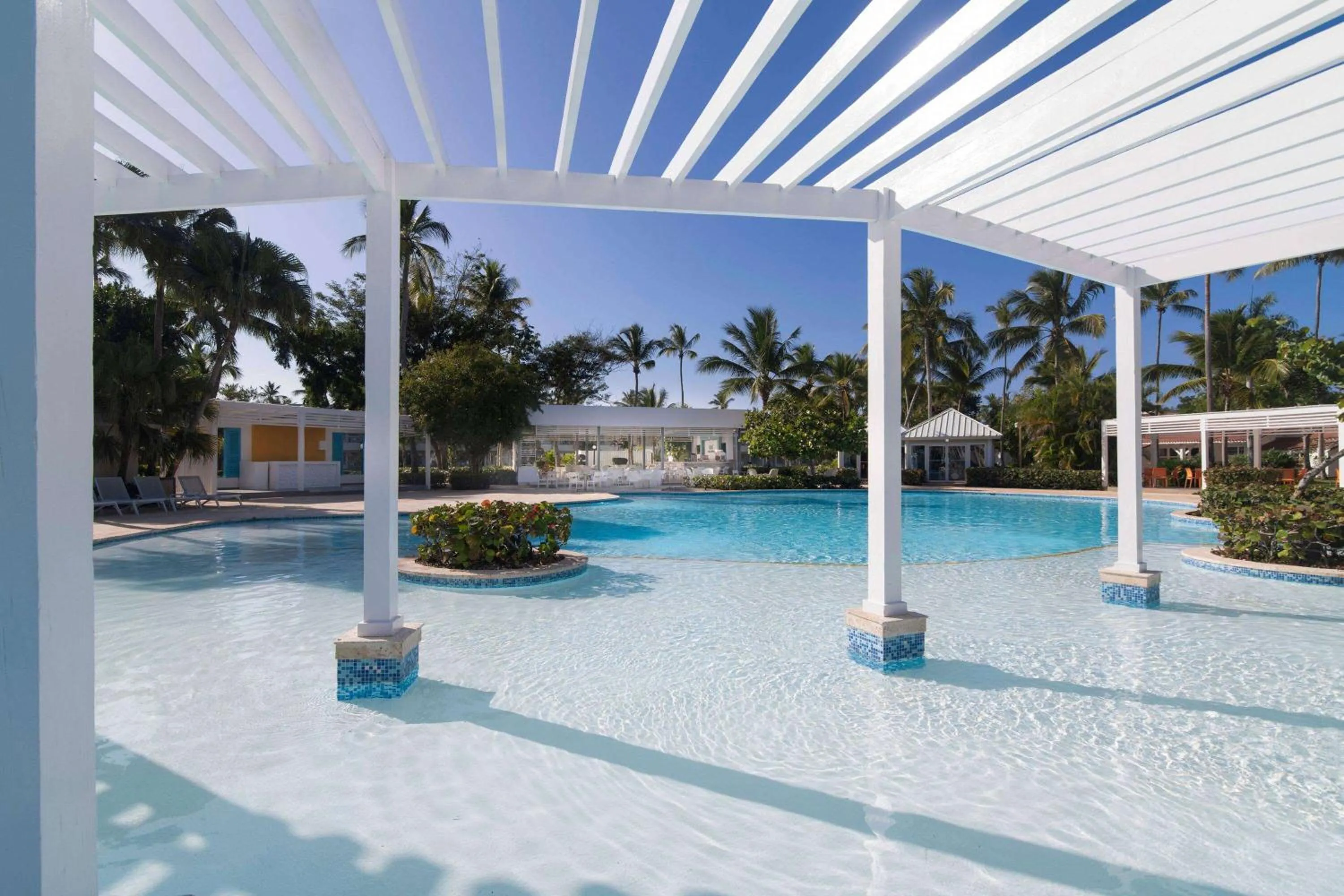 Pool view in Wyndham Alltra Samana All Inclusive Resort