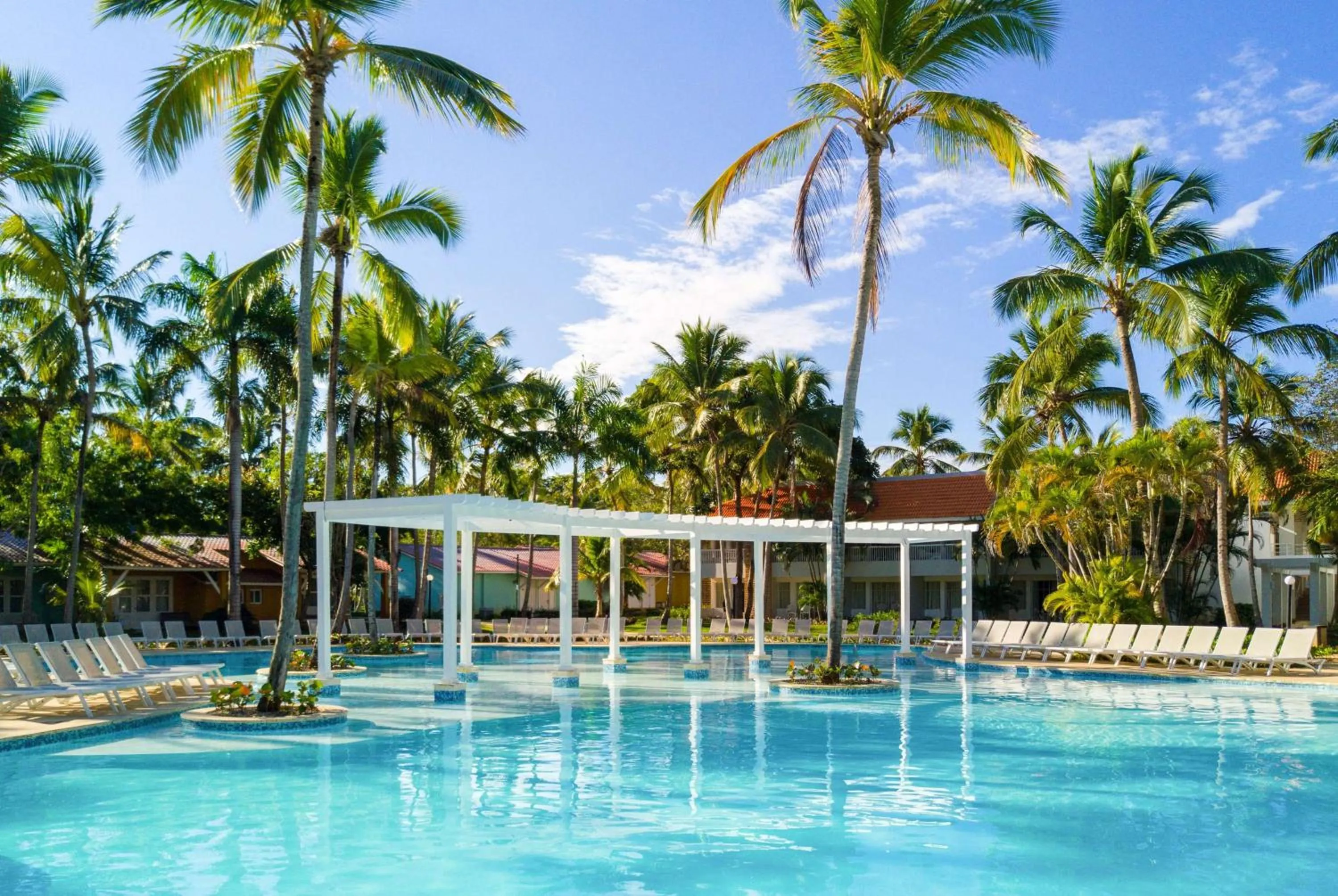 Pool view in Wyndham Alltra Samana All Inclusive Resort