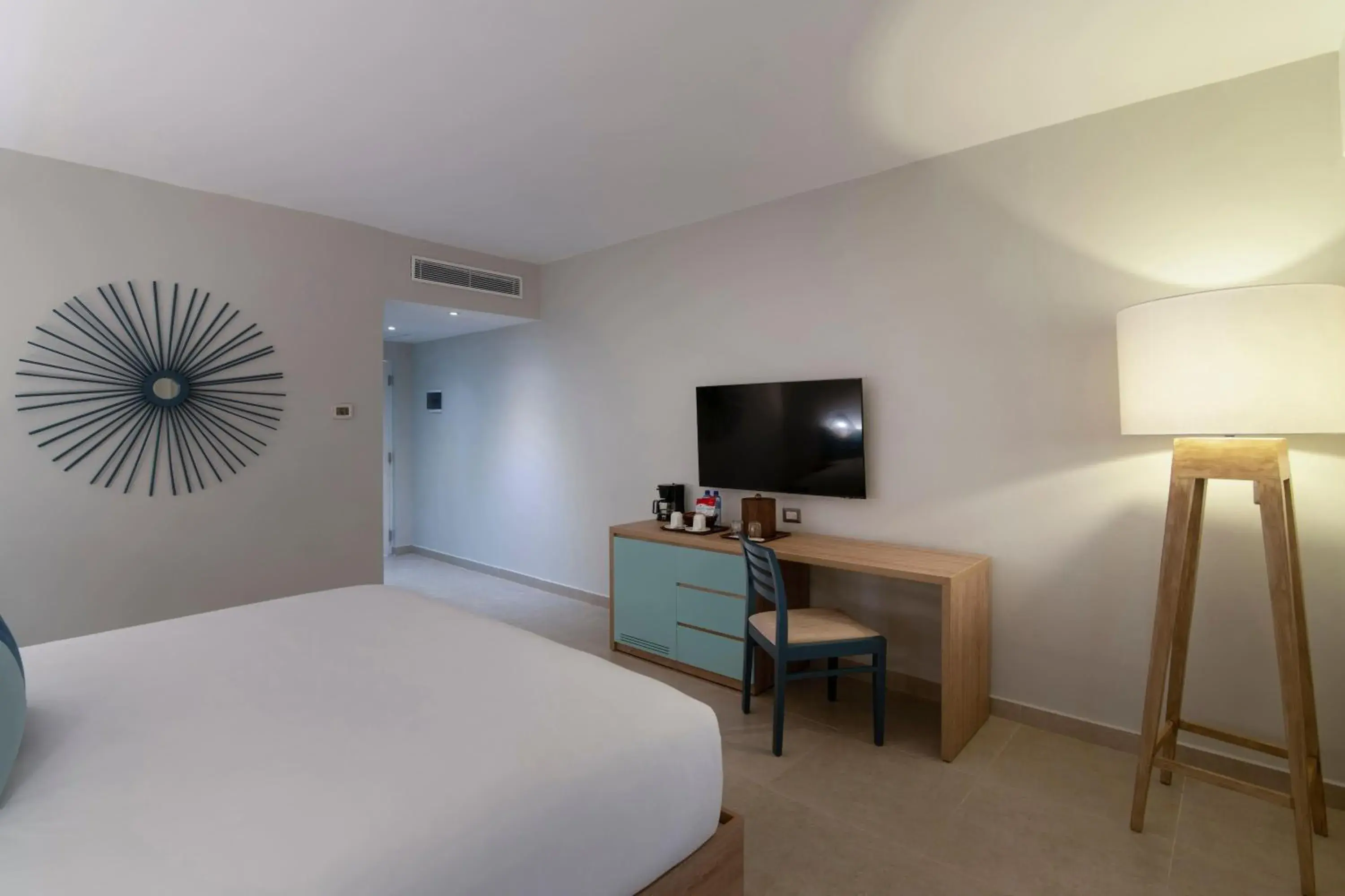 Standard King Room with Garden View - single occupancy in Wyndham Alltra Samana All Inclusive Resort Standard King Room with Garden View - single occupancy in Wyndham Alltra Samana All Inclusive Resort