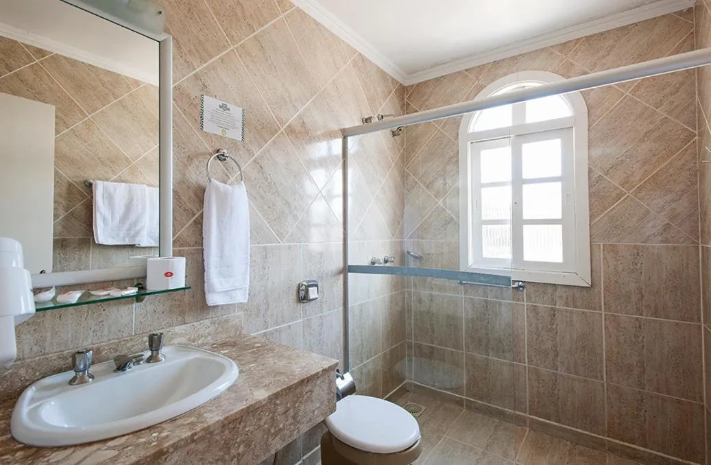 Bathroom in Hotel Galo Vermelho
