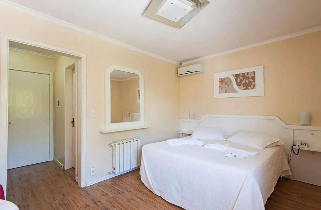 Bed in Hotel Galo Vermelho