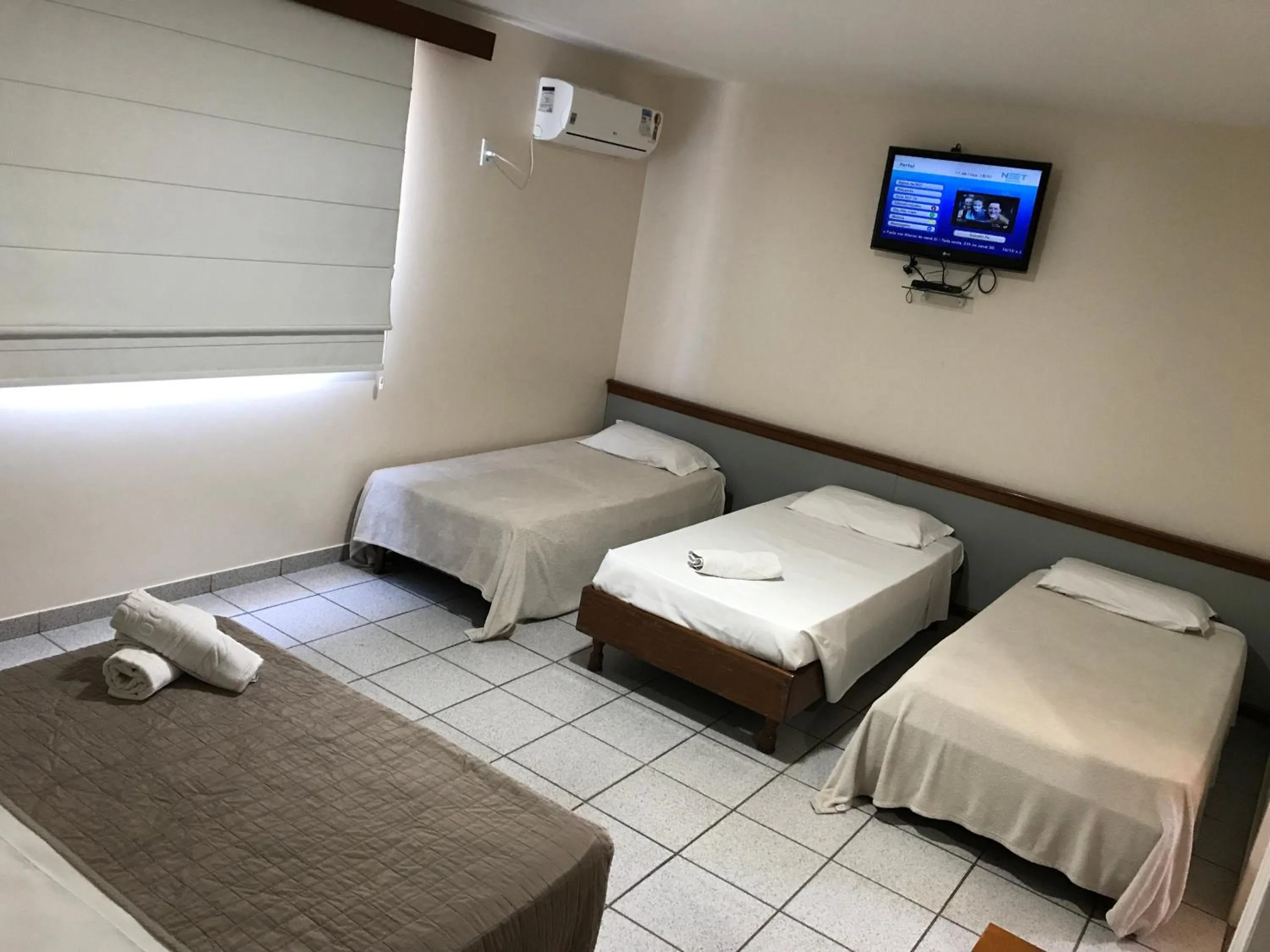 Bedroom, Bed in Champagnat Praia Hotel