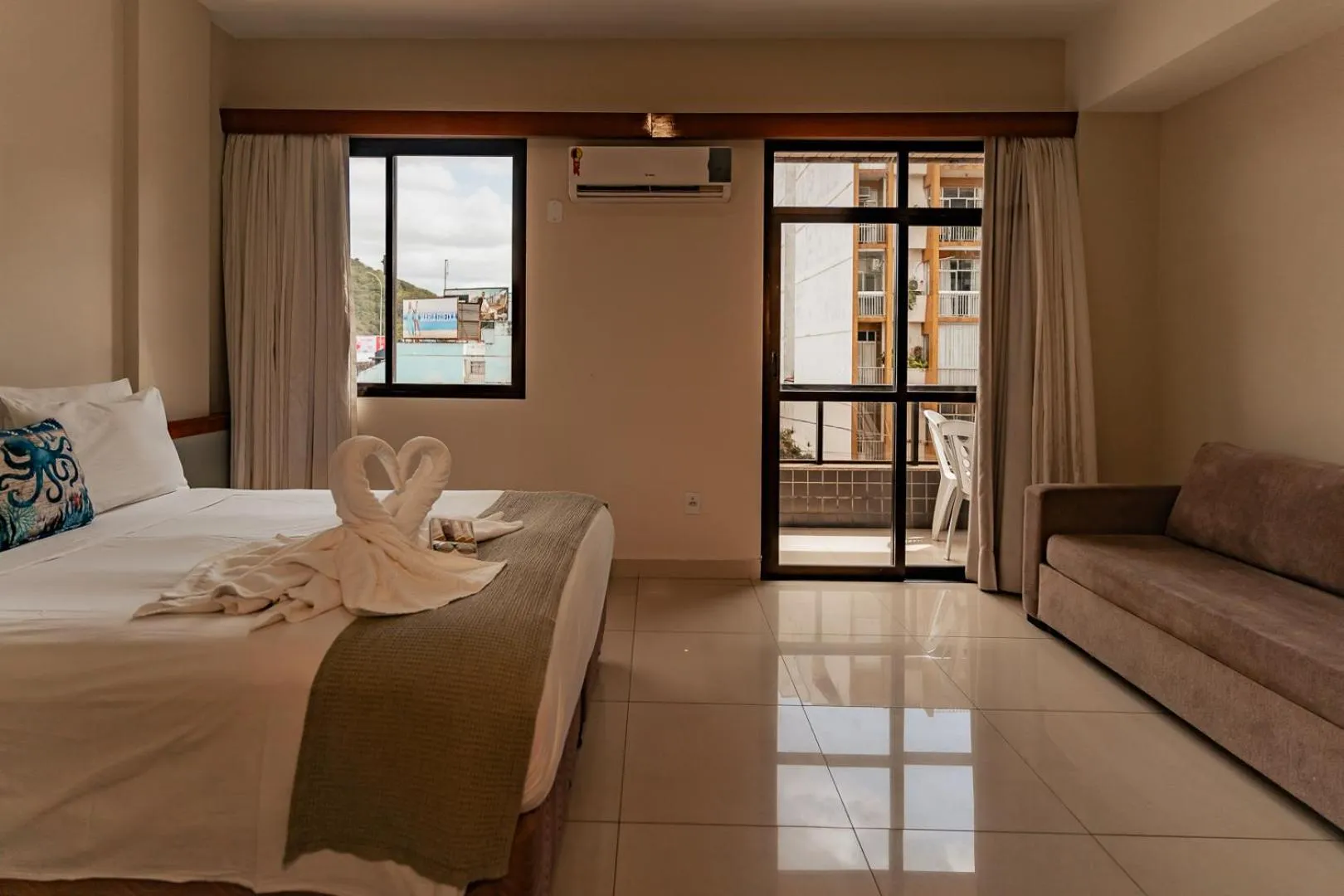 Bed in Champagnat Praia Hotel