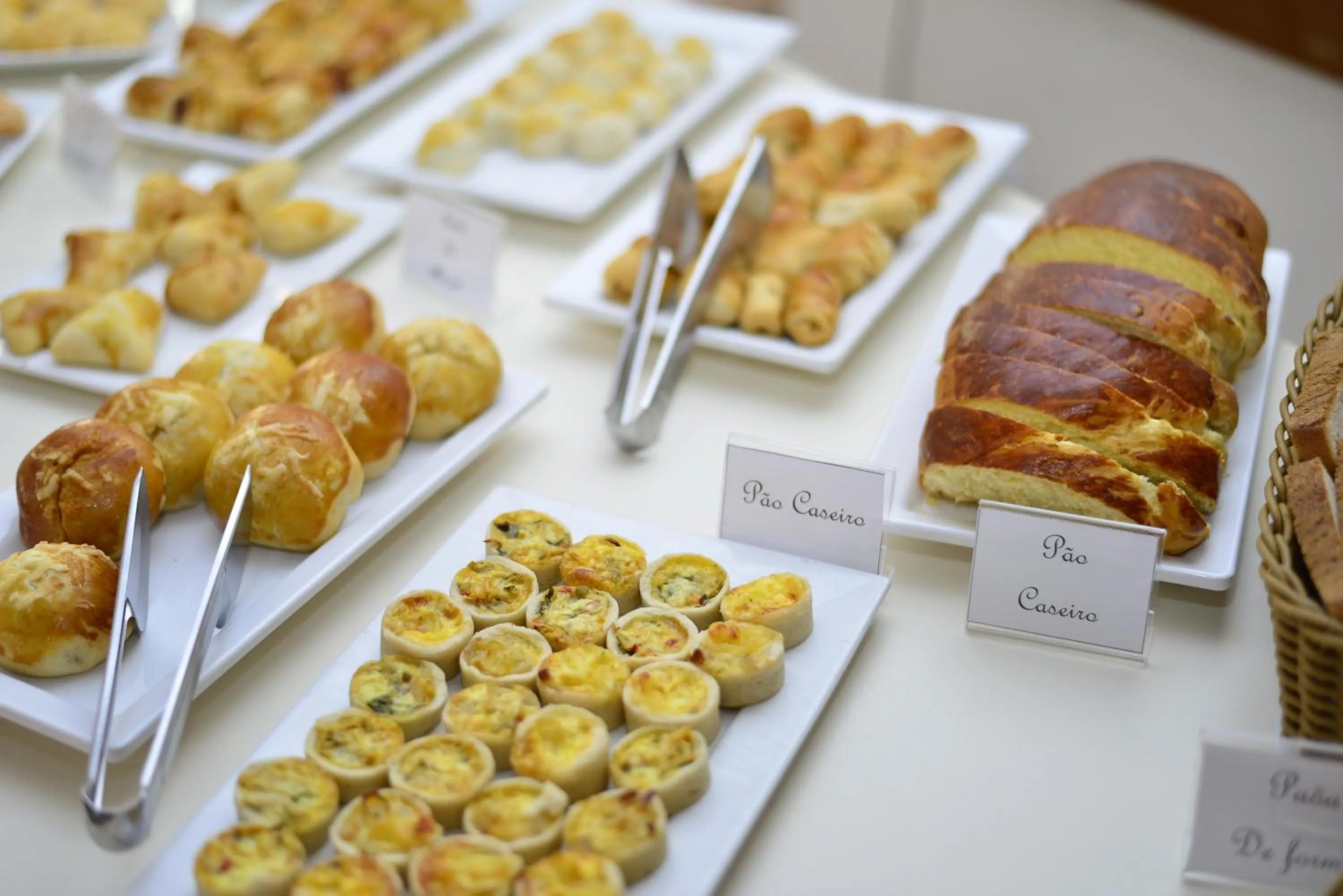 Breakfast in Champagnat Praia Hotel