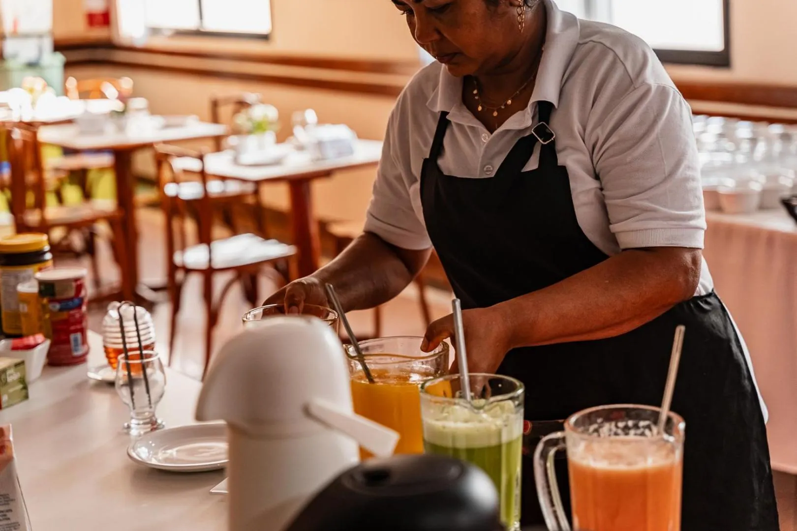 Restaurant/places to eat in Champagnat Praia Hotel