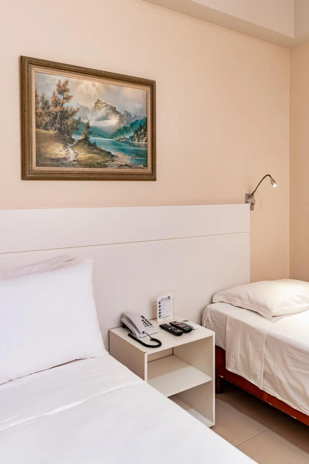 Bed in Champagnat Praia Hotel