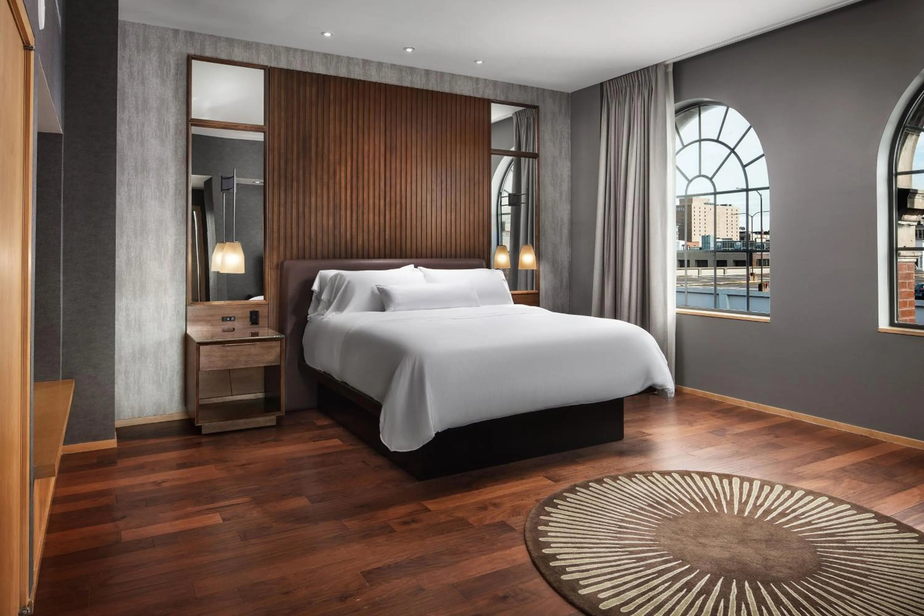 Bedroom, Bed in The Westin St. Louis